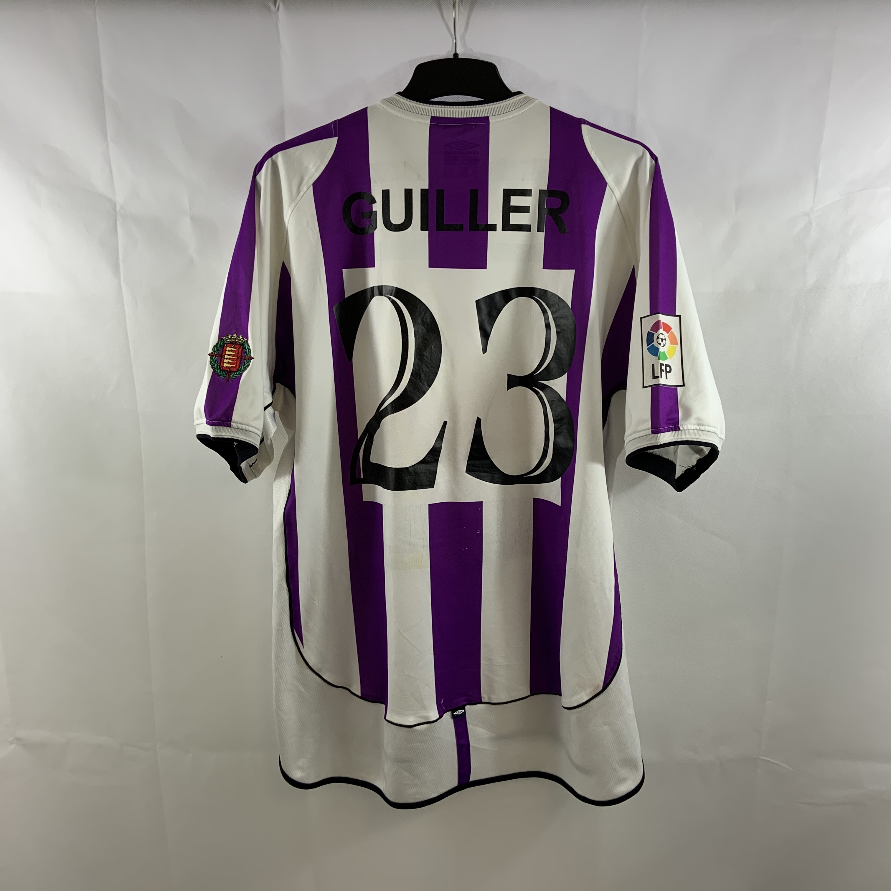 D4C2F61B-FEF6-425A-8FE2-109F75D41427