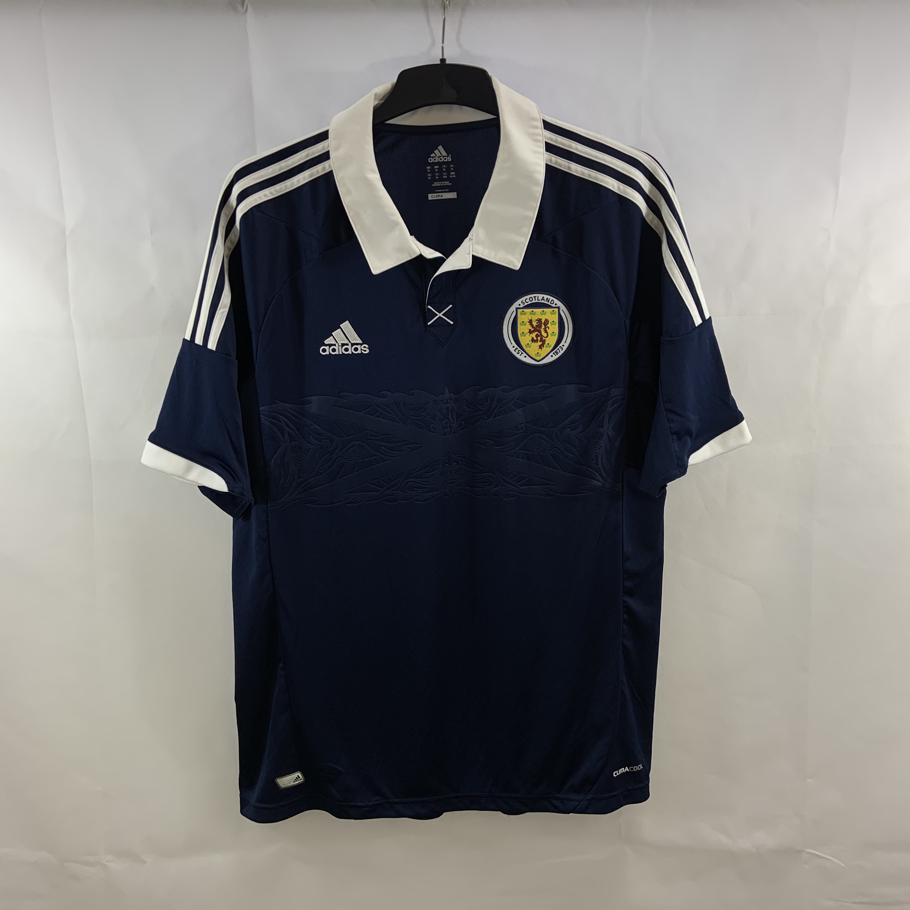 8091B747-8AEC-4BA2-BD6C-241E4119D150