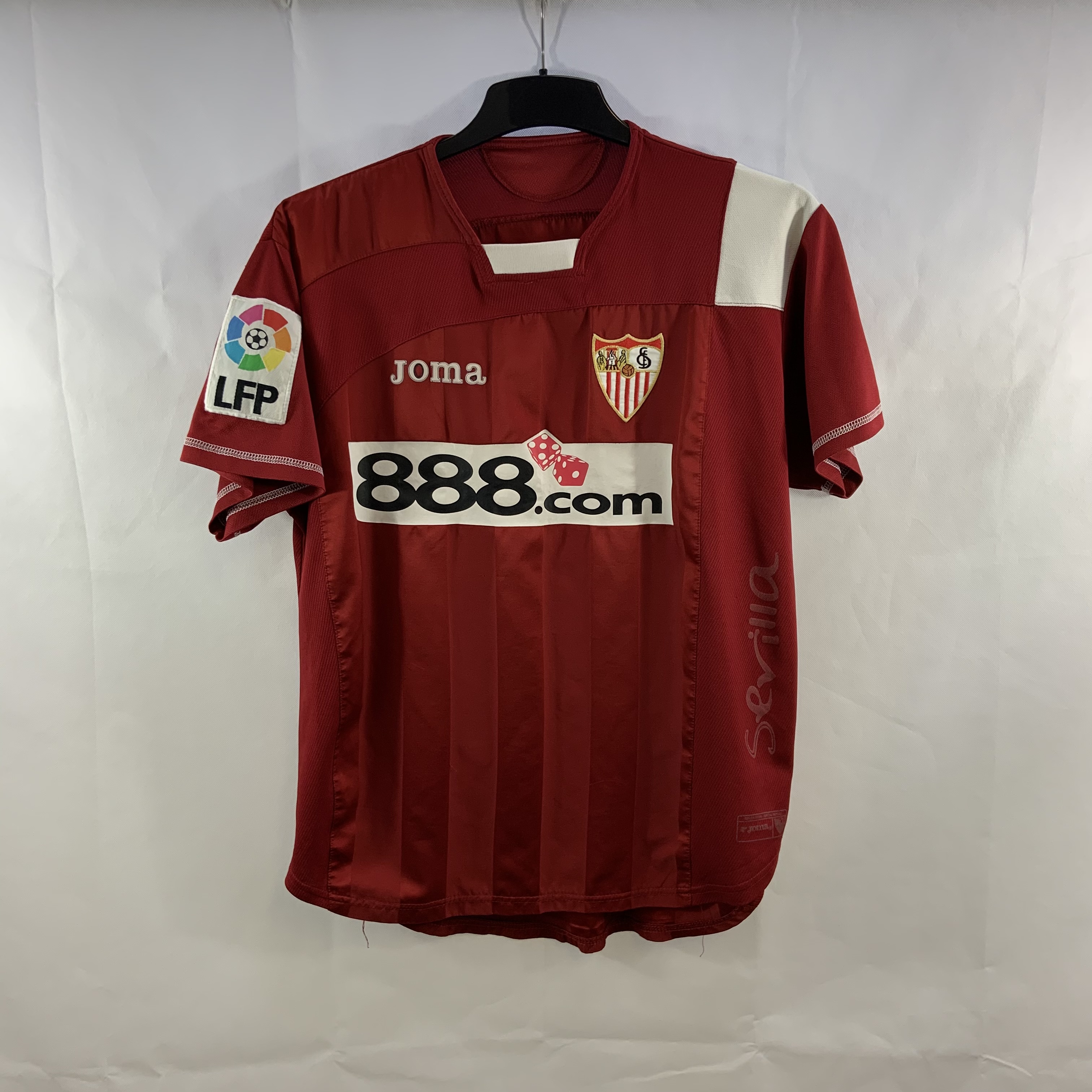 FB2B7154-5072-4832-BDF3-50E483E6CDCA