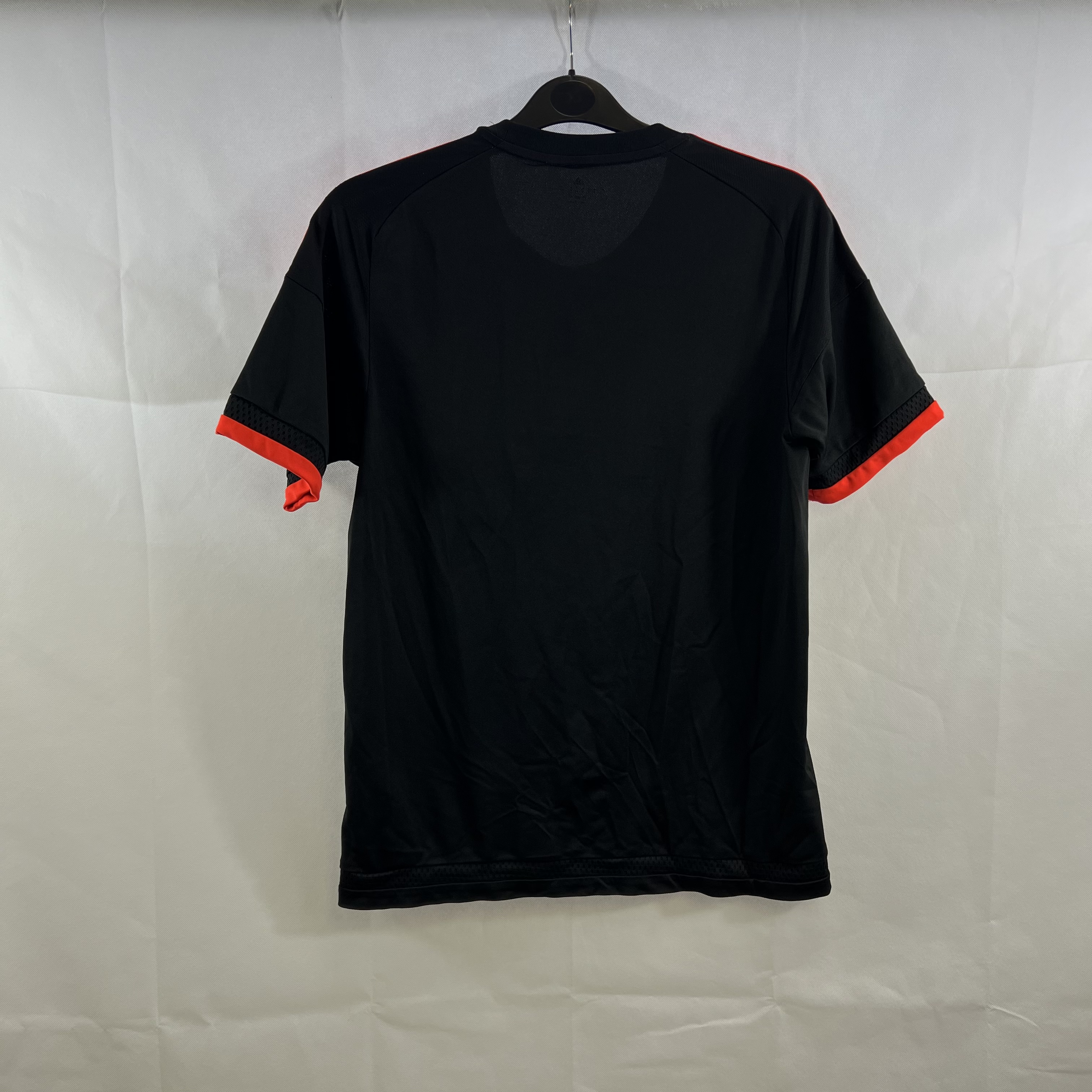 847F476A-E5A4-41D3-8153-3C0FF758D580