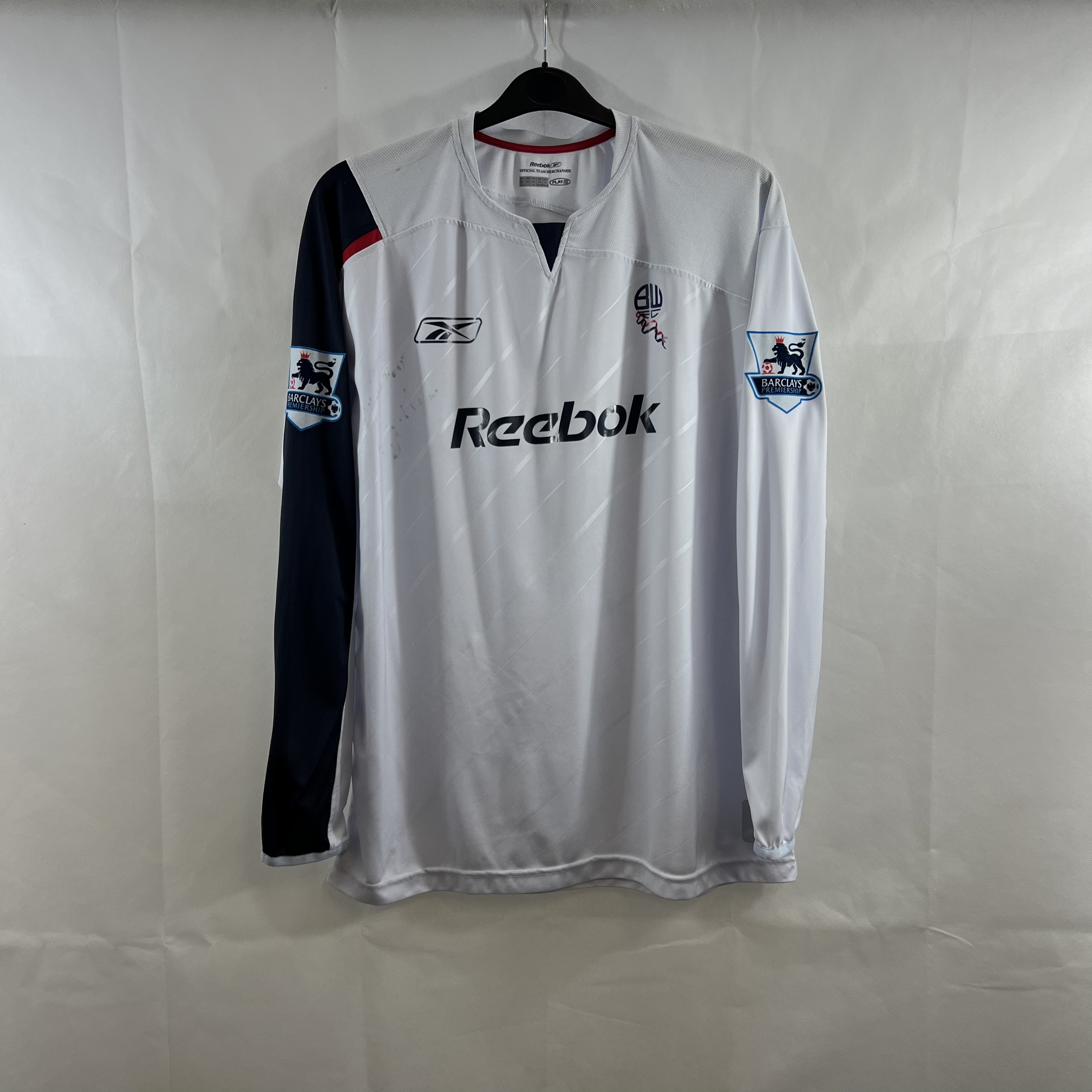 963909CE-8EE5-4C0C-9CEA-8BF419C098E7