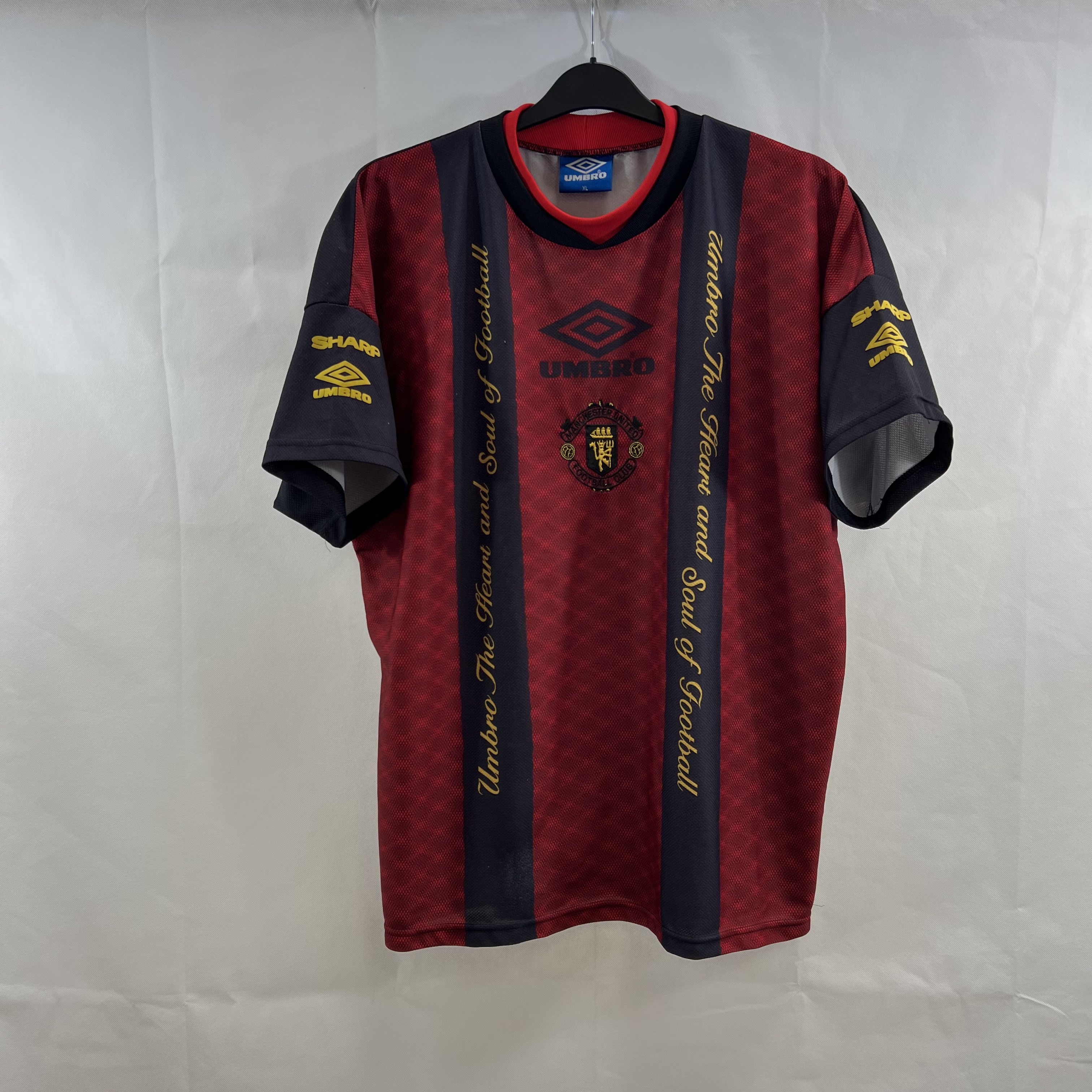 AB8F13A9-48BA-47FB-A50B-55FBD1F996FD