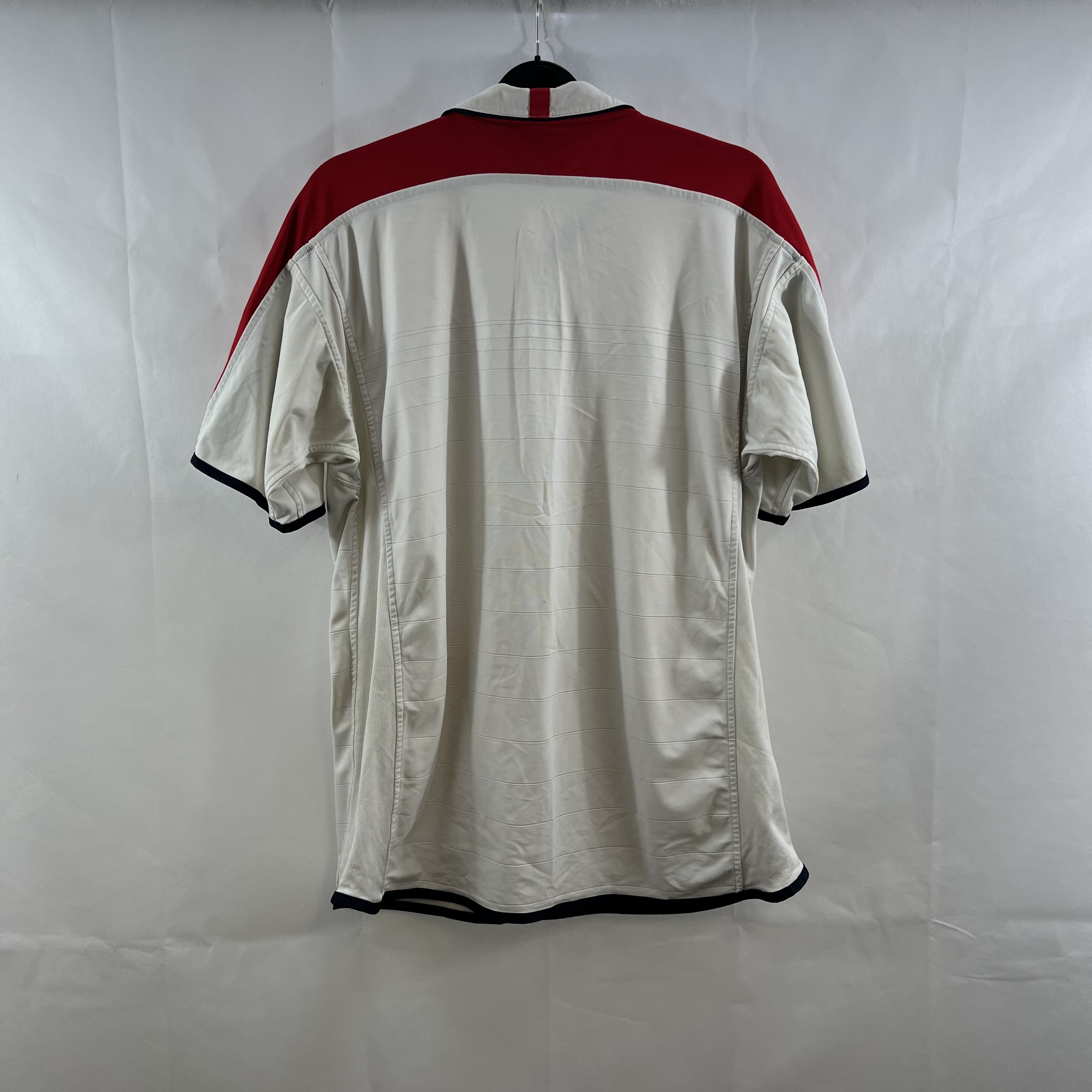 AFFC997C-A7FE-4F1E-960D-6BD828978F6A