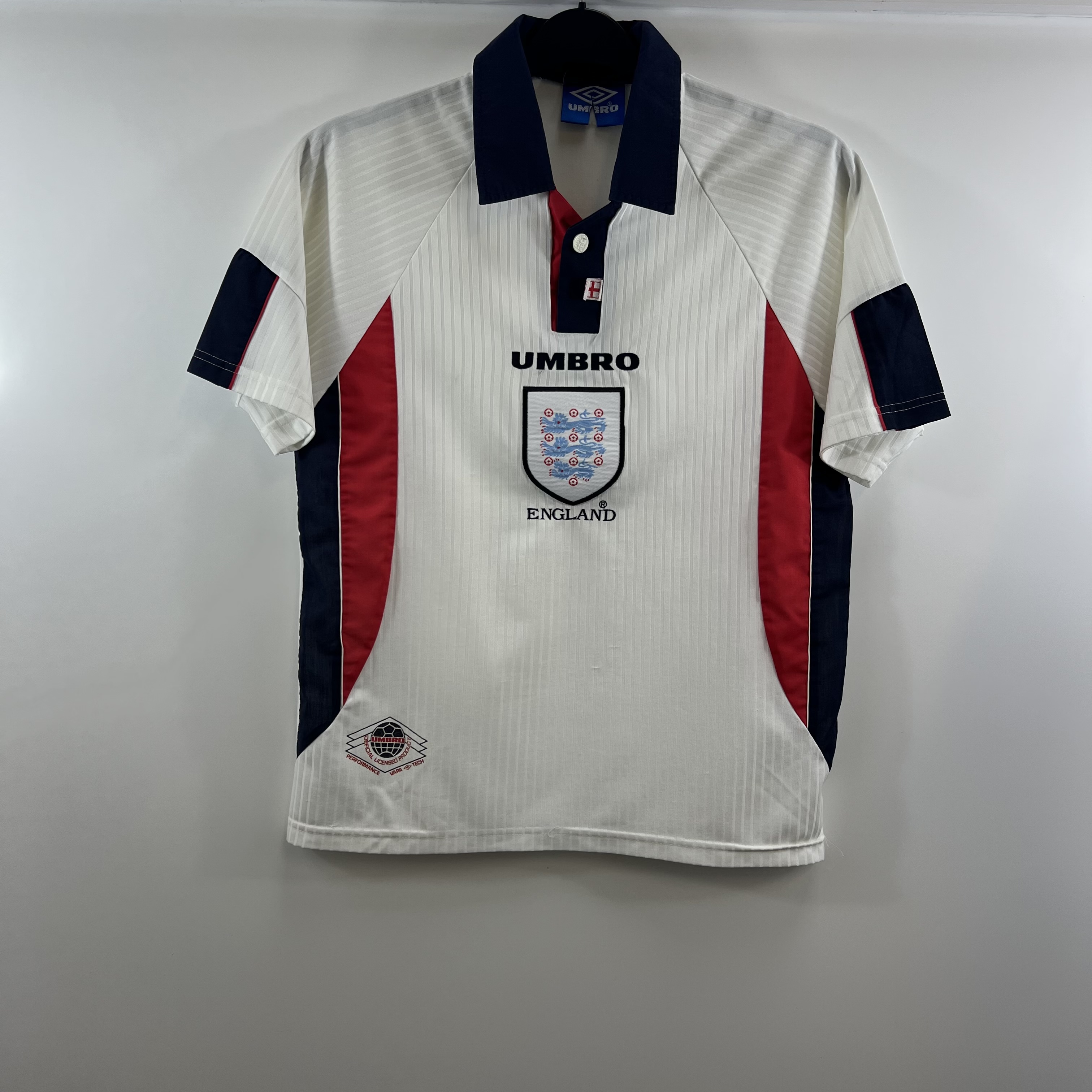 0766BF1F-76C7-4917-8252-1FA8642FF53C