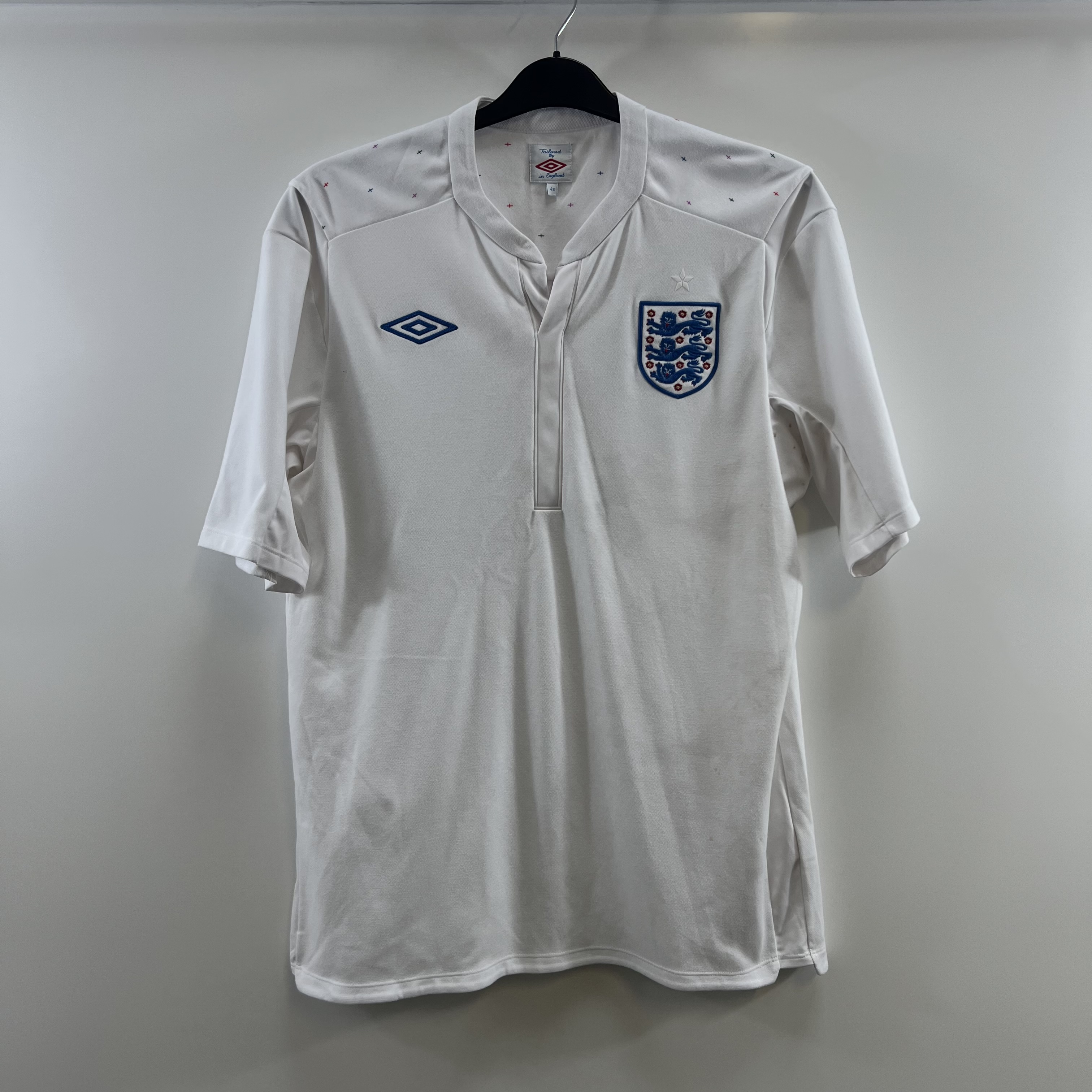 87983900-D8AC-427D-B840-D6573C97299E