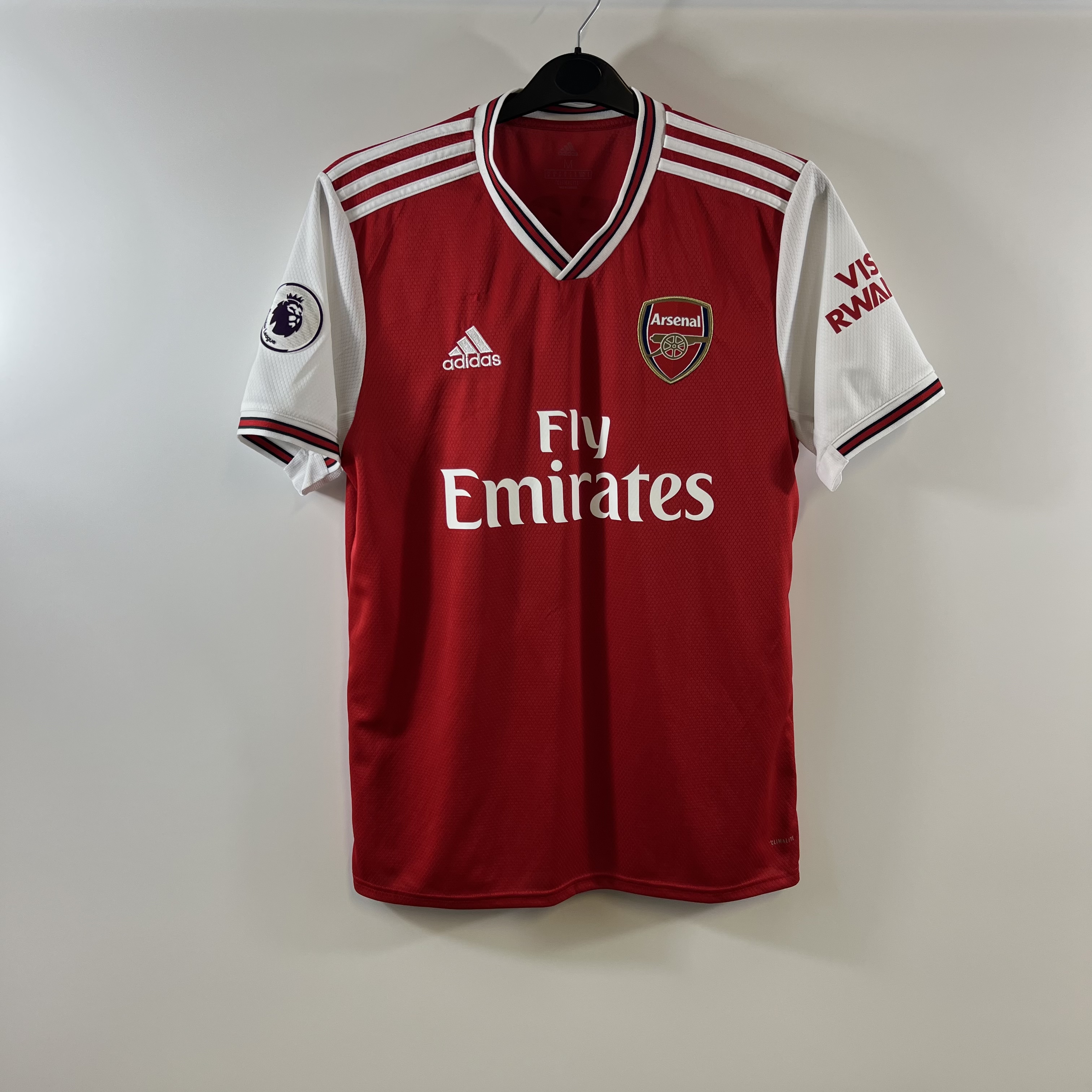 21188F8D-0F67-4A04-BCF0-BC2E43334AA0