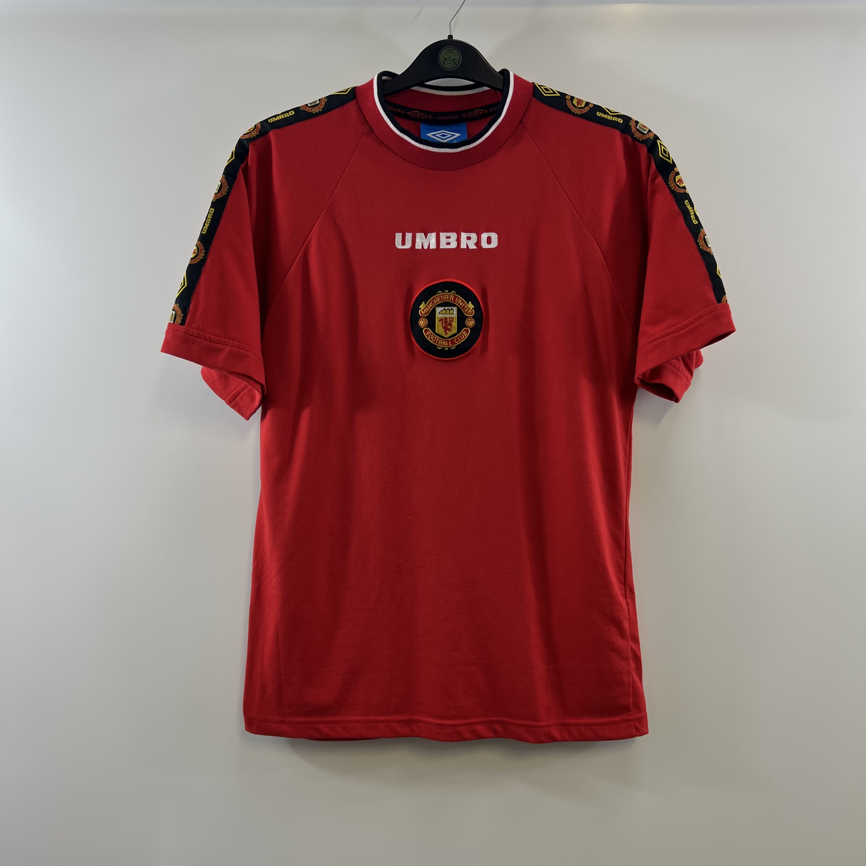 7A6E5E13-2D51-4C46-B271-21515FF64D8E