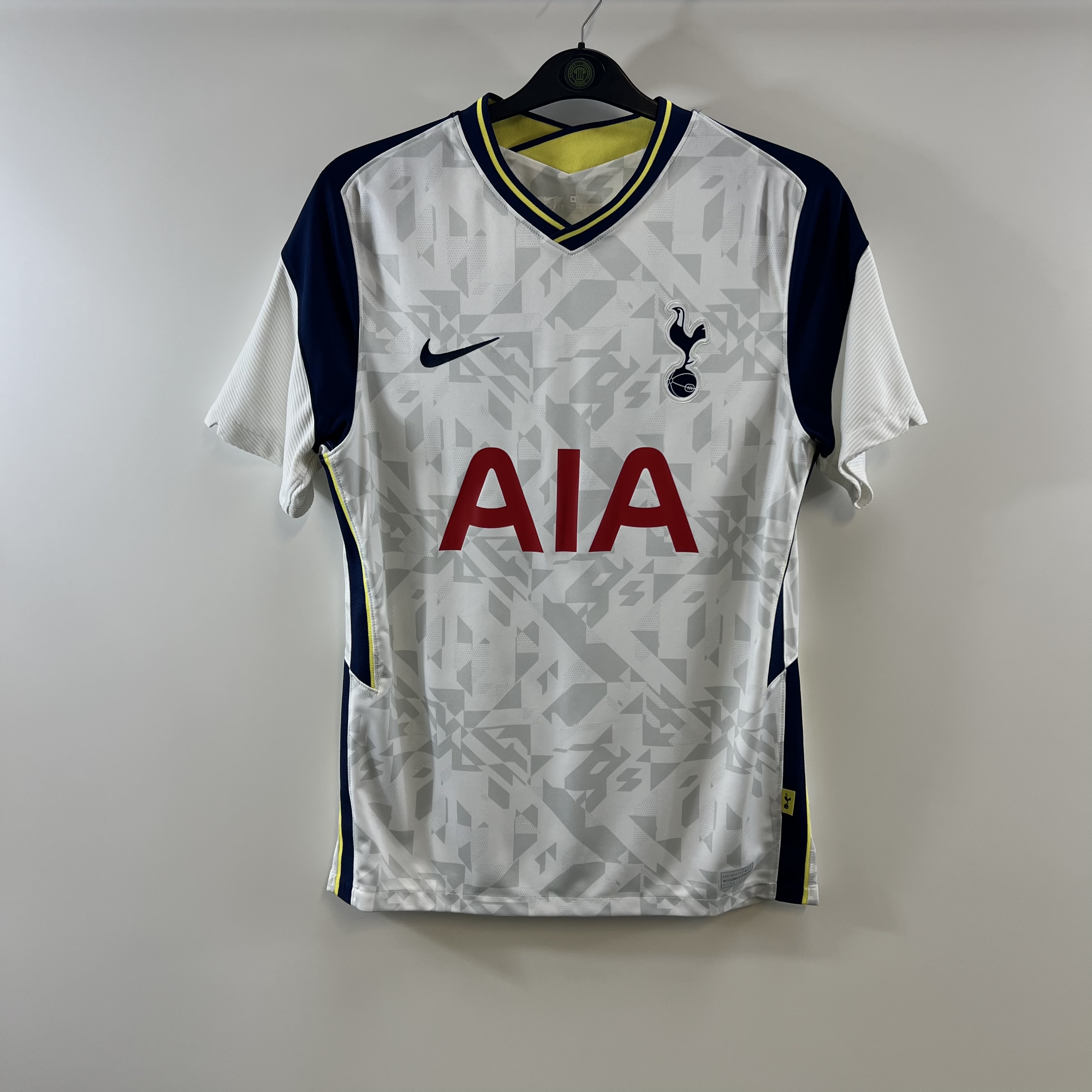 BB9B7D22-E17A-4AA3-87A5-9F21748DF0A1