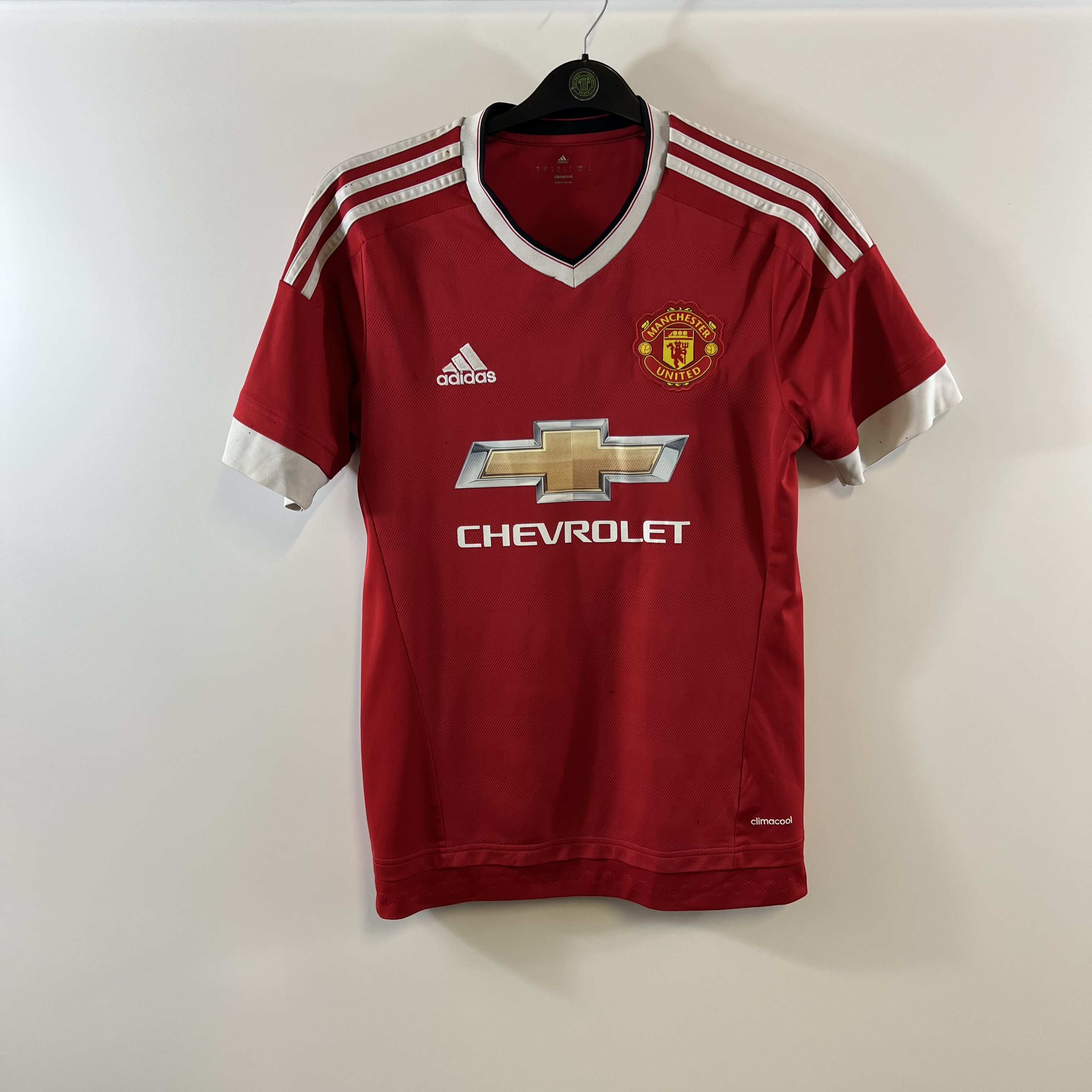 AFE636C3-8C03-4BA5-B666-0325B6440F00