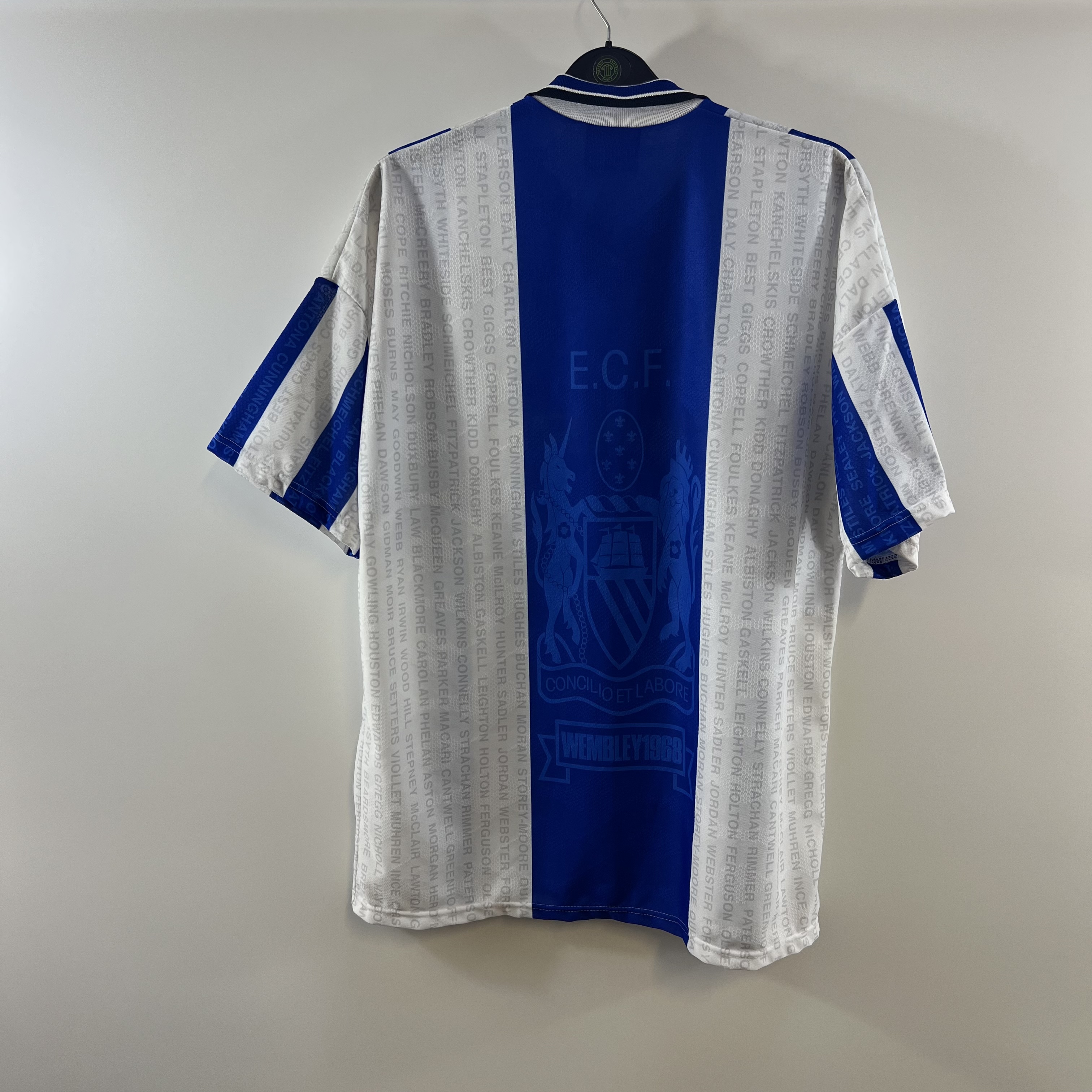 A9575E51-504D-4F76-A336-6907DFD47D95