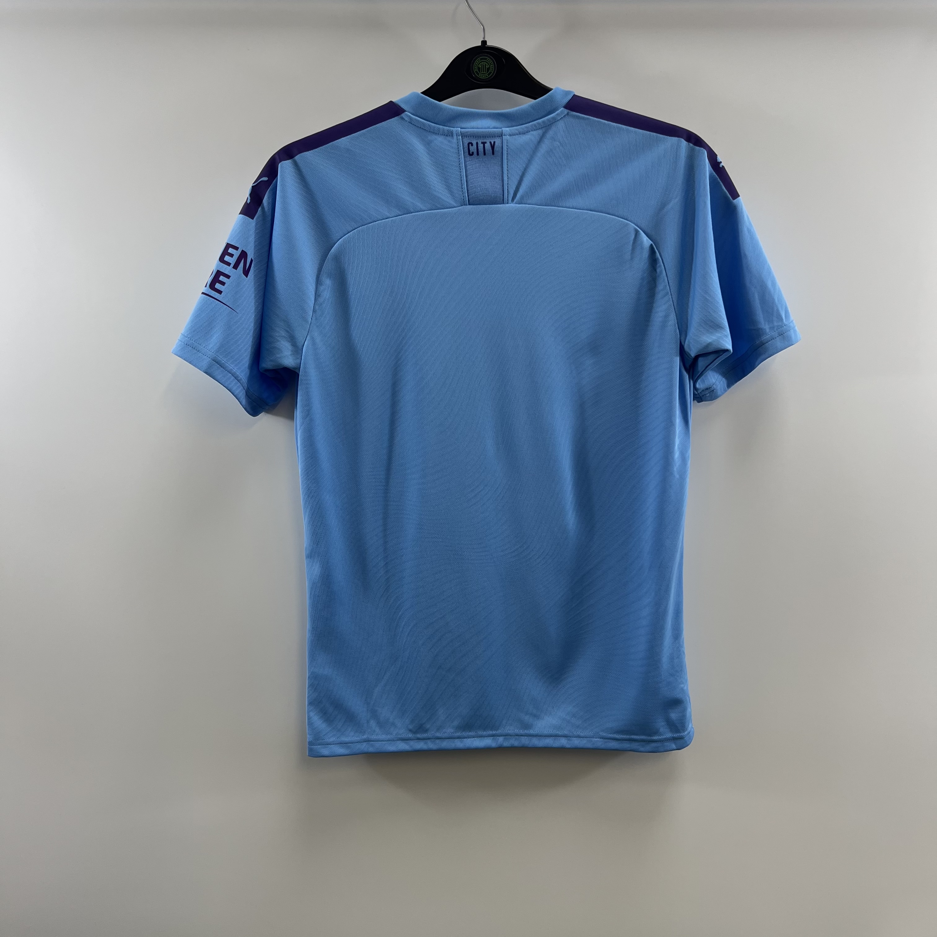 5001FE04-9762-4C6F-9C1F-F748D8A27430