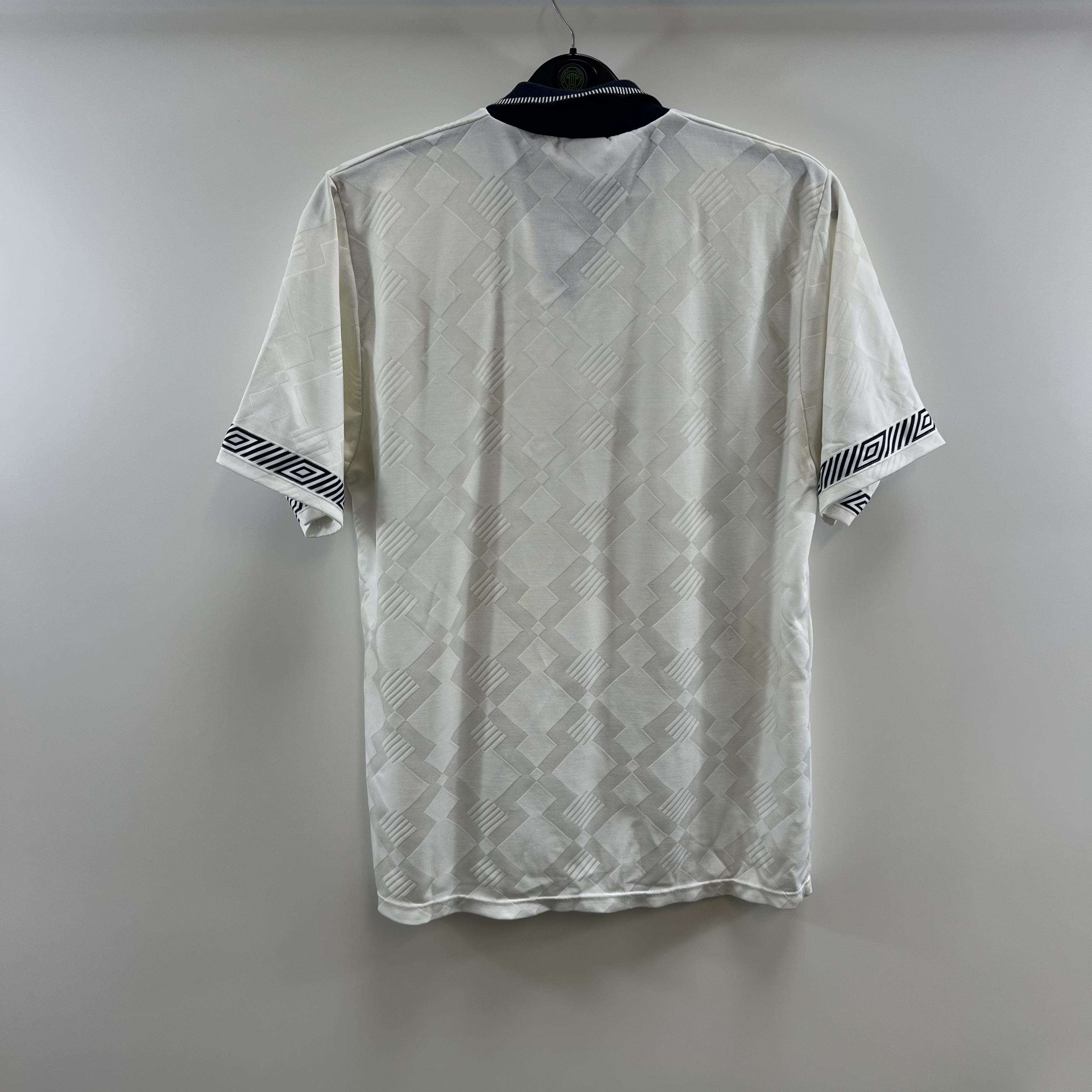 03BDB28F-3AA5-45E8-AE81-B9636AA29710