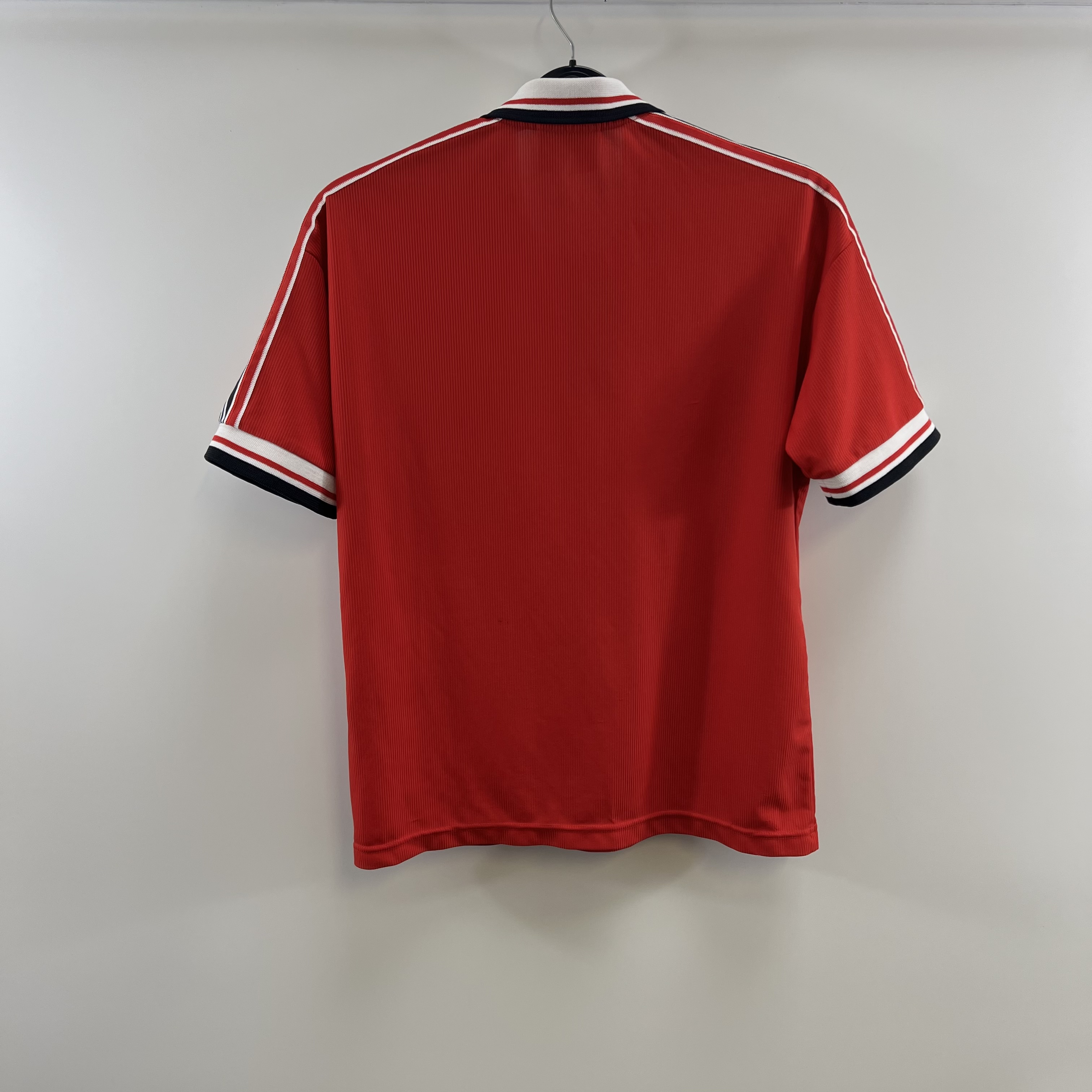 318ECB0A-17E7-4229-B1B2-354E62EE6C79