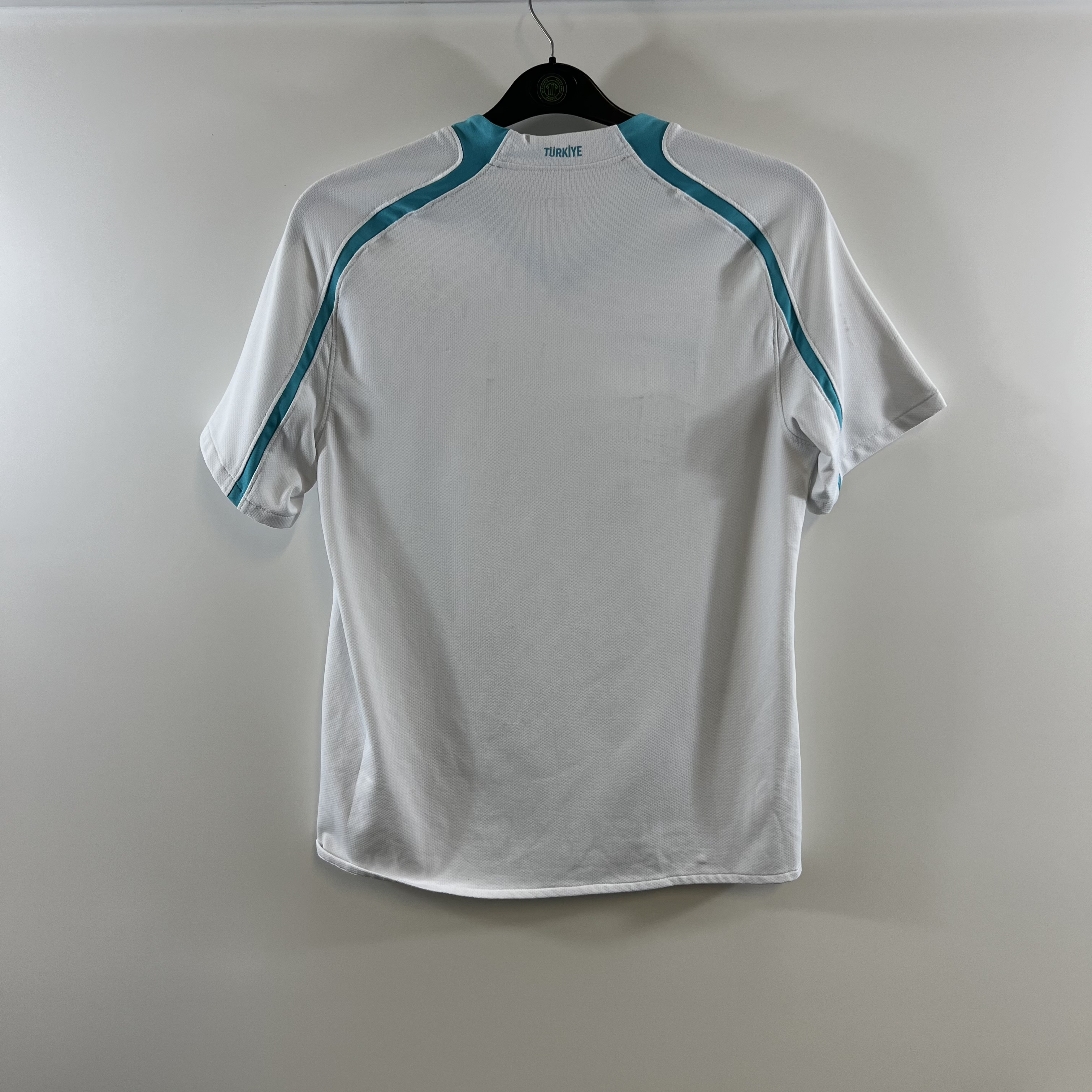 3A917788-621F-4B57-A0C4-40CE2A6F1937