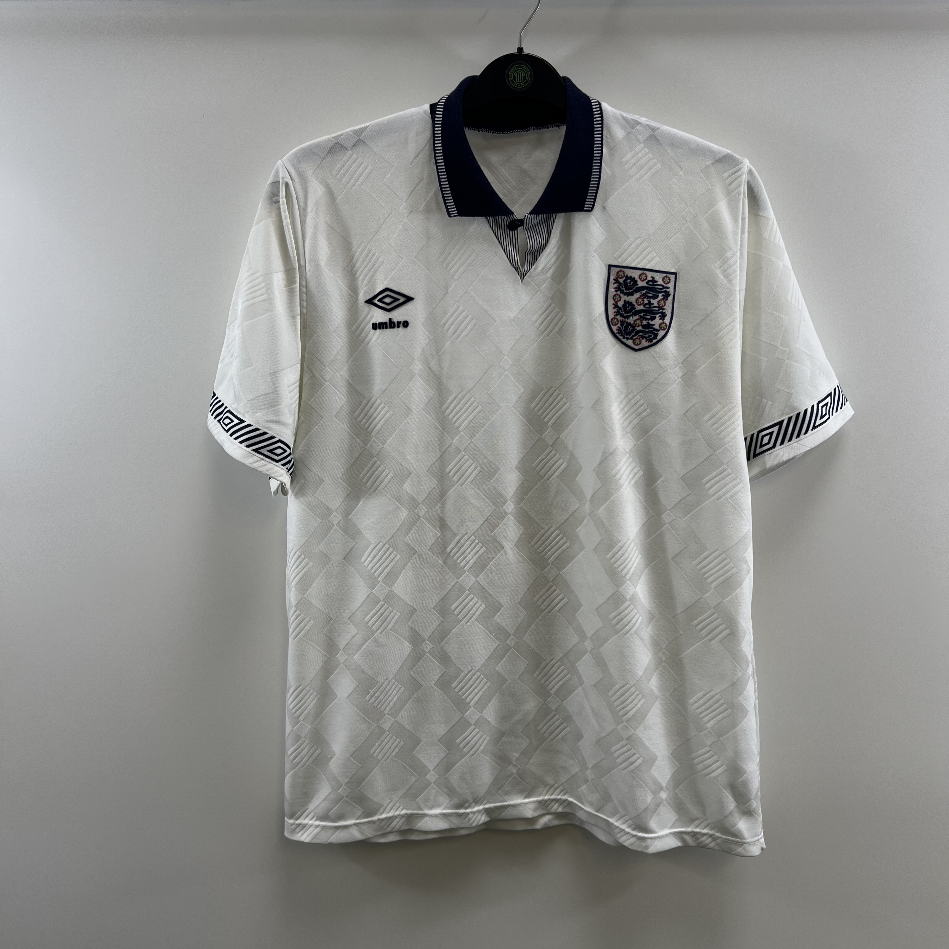 4531B443-D801-4684-96CB-B25F100281A4