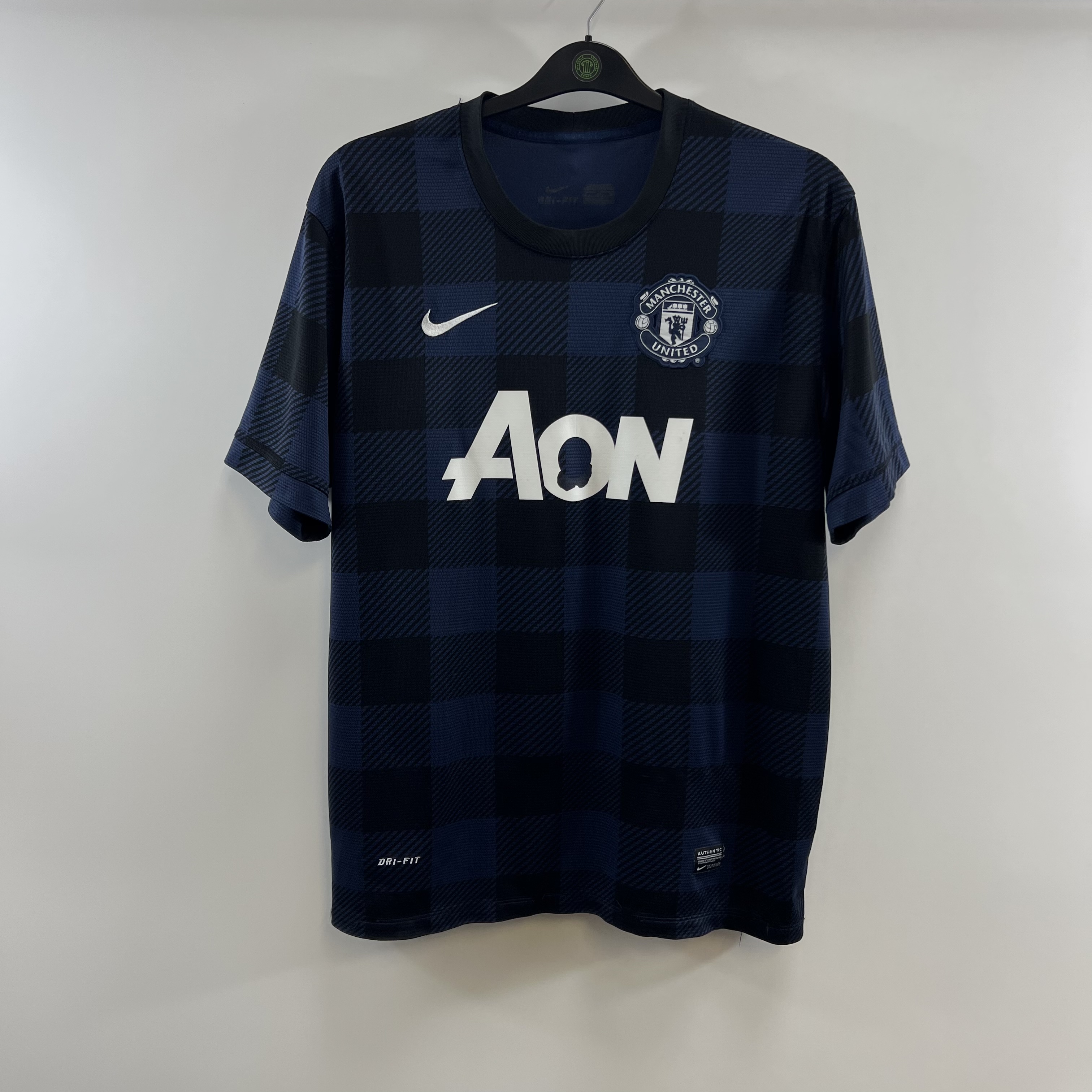 689D9638-00B1-4C2C-9B95-4B7B7C55C0B2