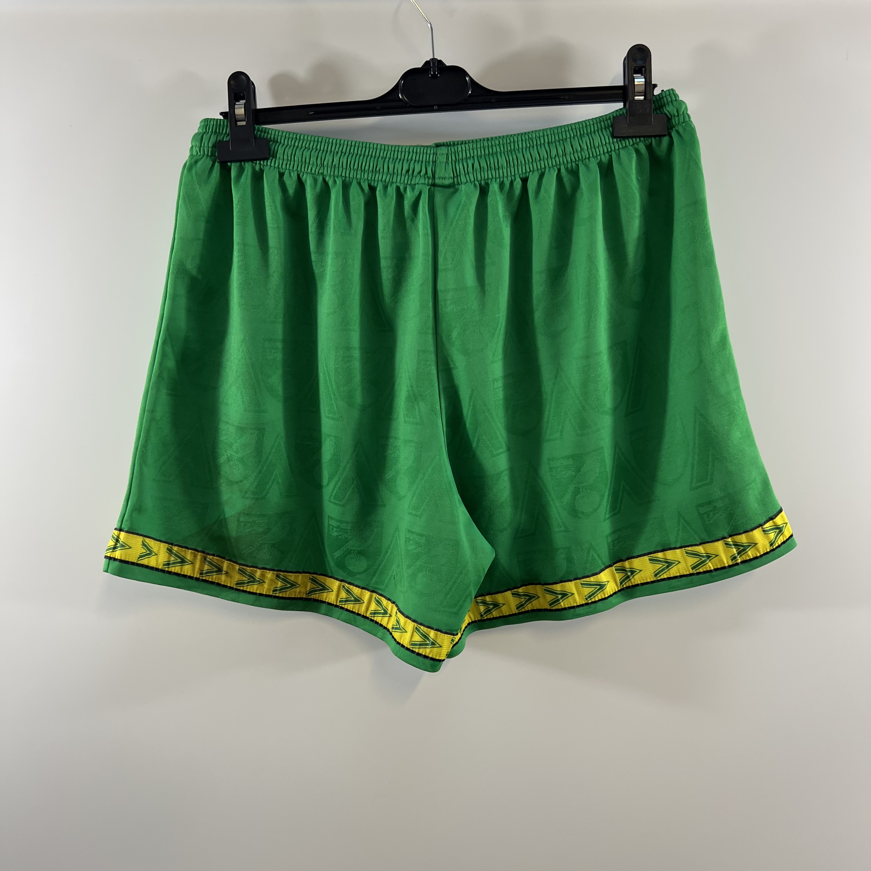 6F5B6FB2-628B-4D92-BC51-19C8110EA682