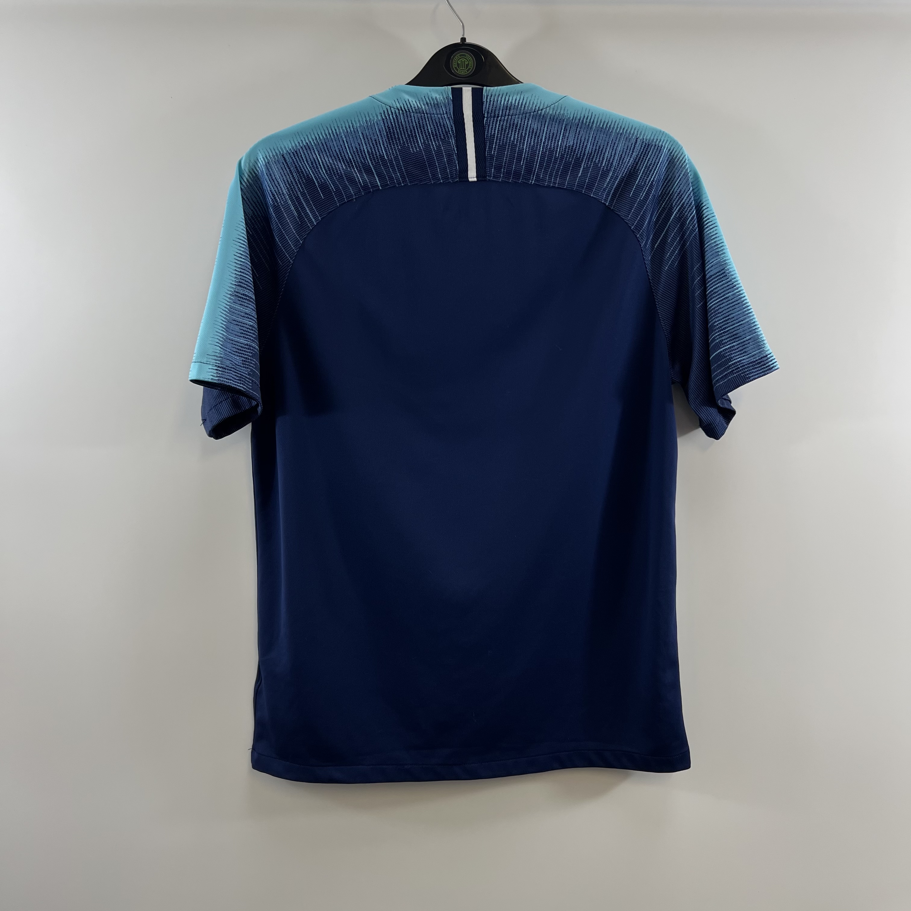 D4673CE1-E904-4E76-BBF7-025C2DE62AF0