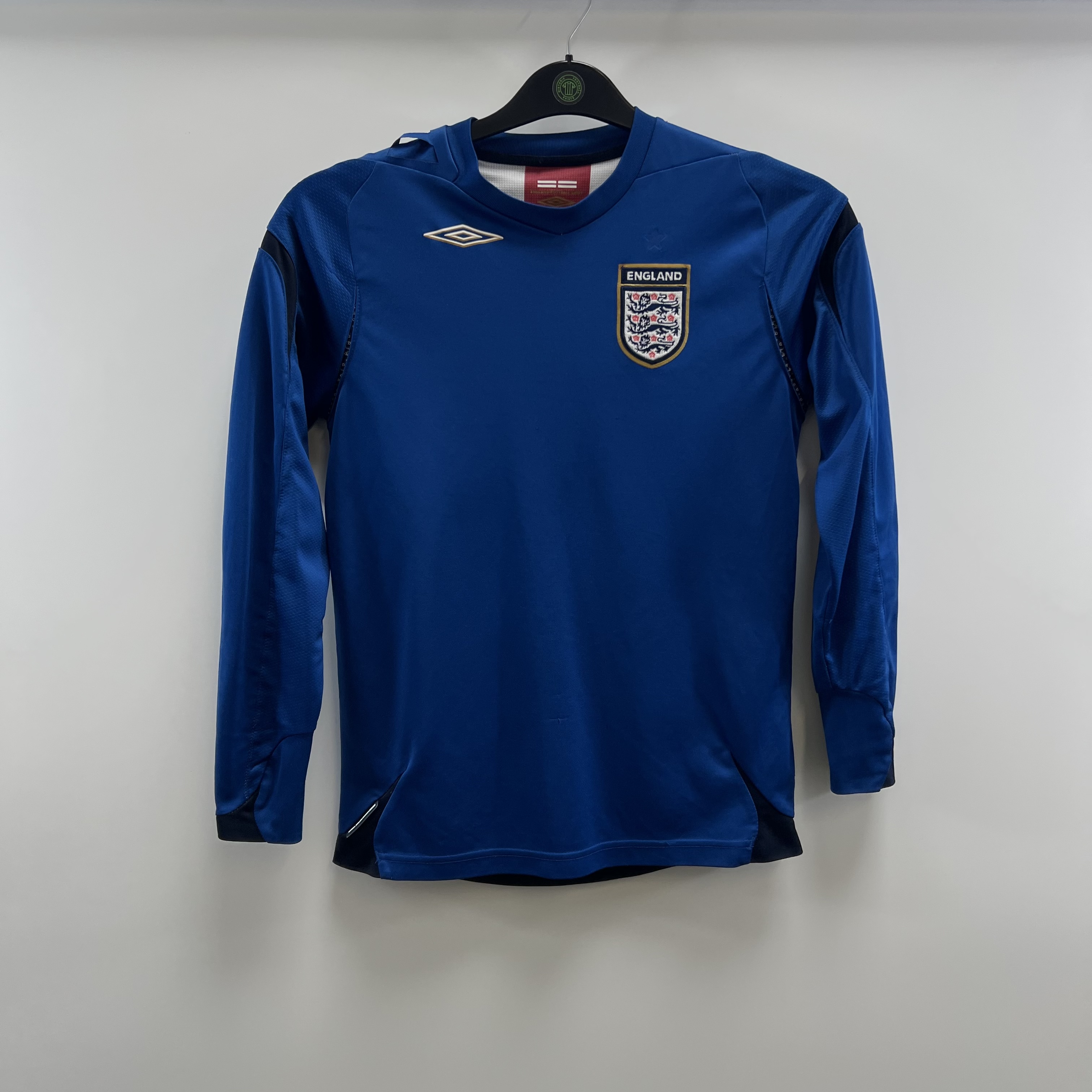 DC12DC2A-3D74-46D8-AA6D-E90FE722419A