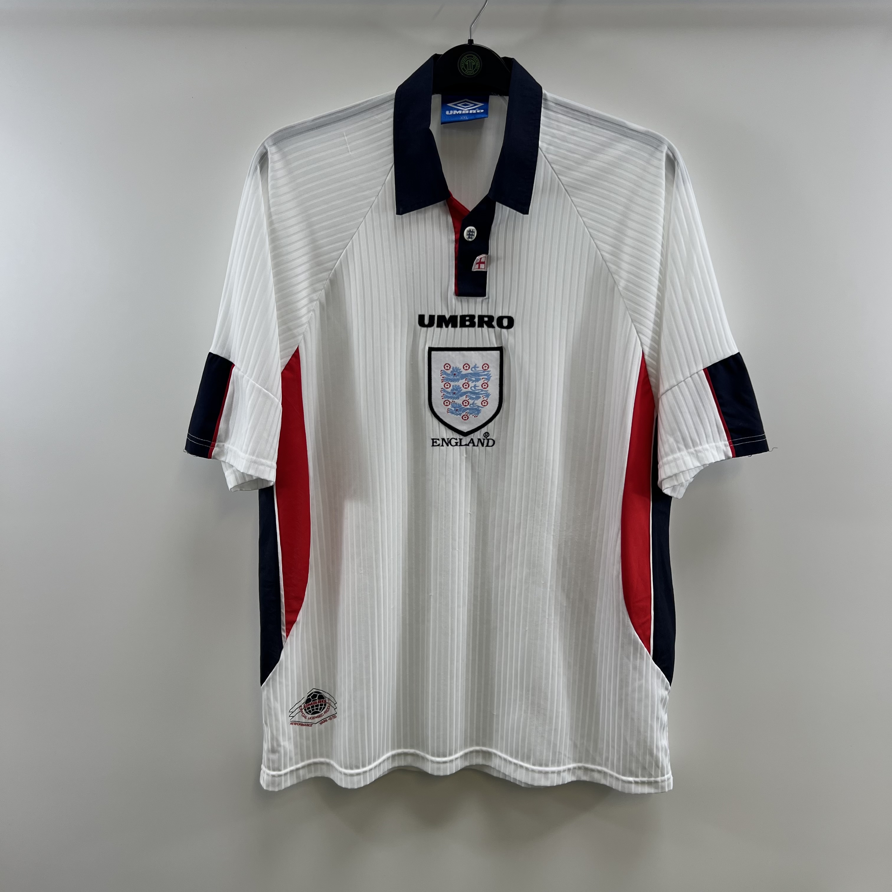 EF60E558-8B5F-4FBB-914D-66C66DC577BC