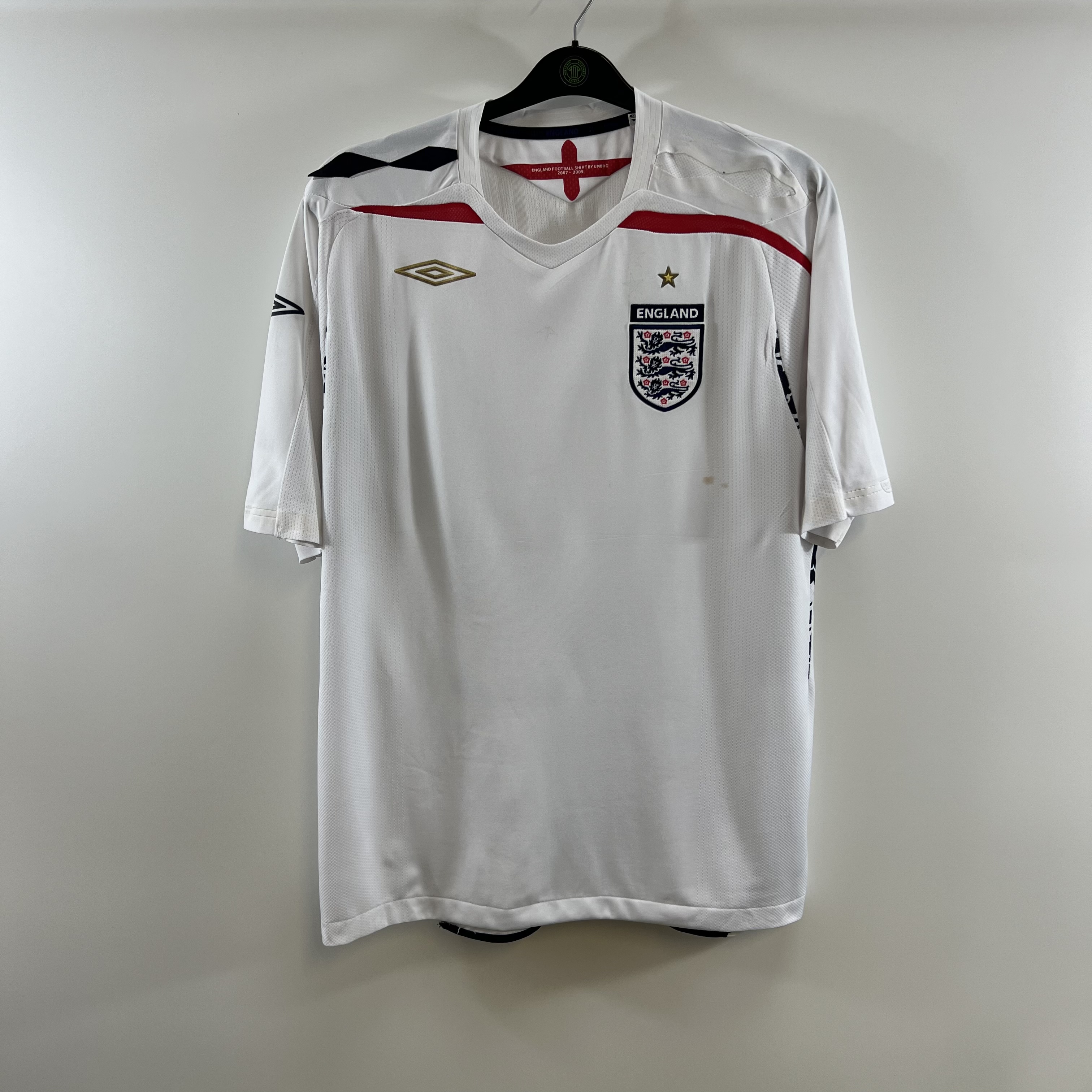 119249CE-FF01-46FC-84FE-E22FA6FB8B4D