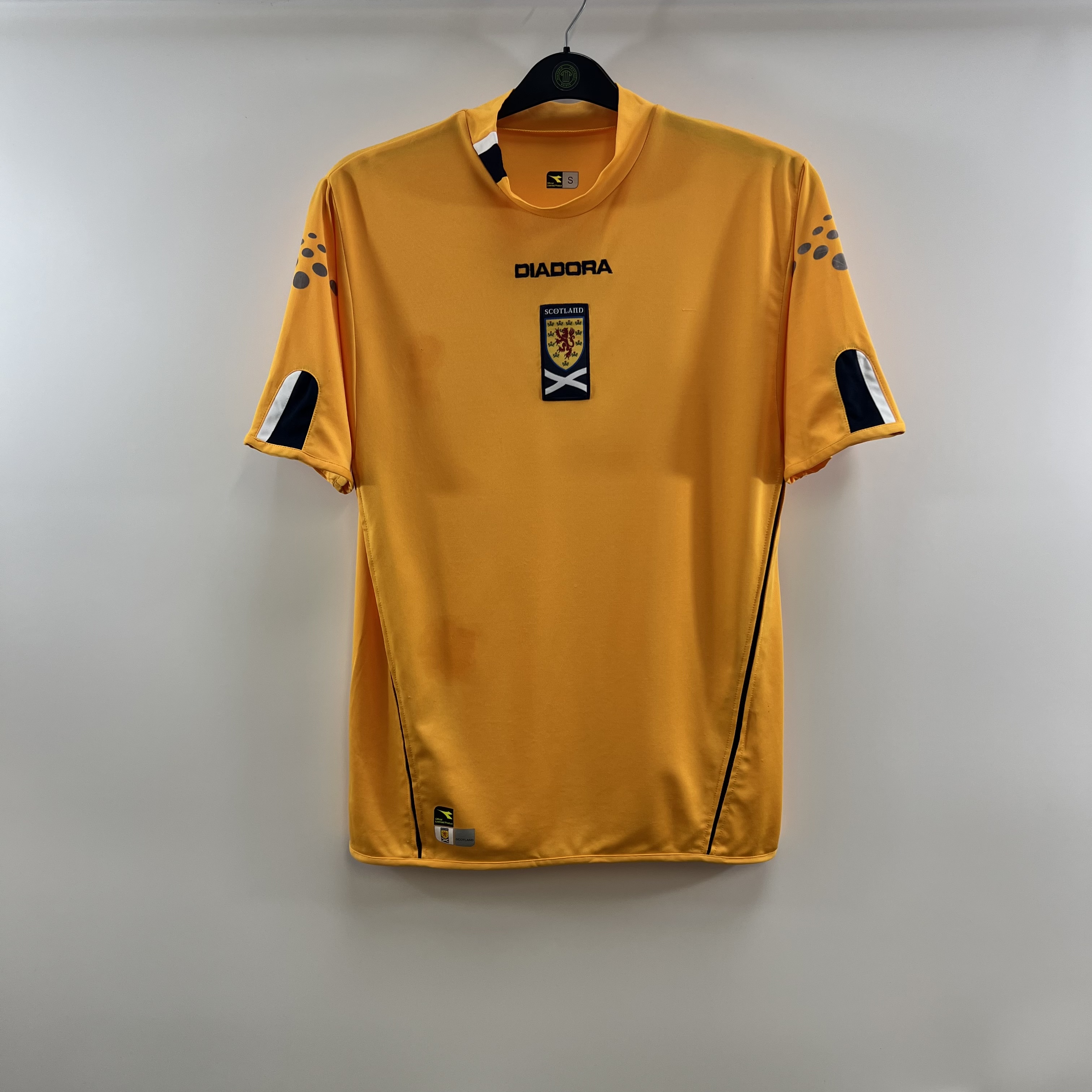 4FBAE3AB-A2FE-43E3-9343-5E8BB05058C5