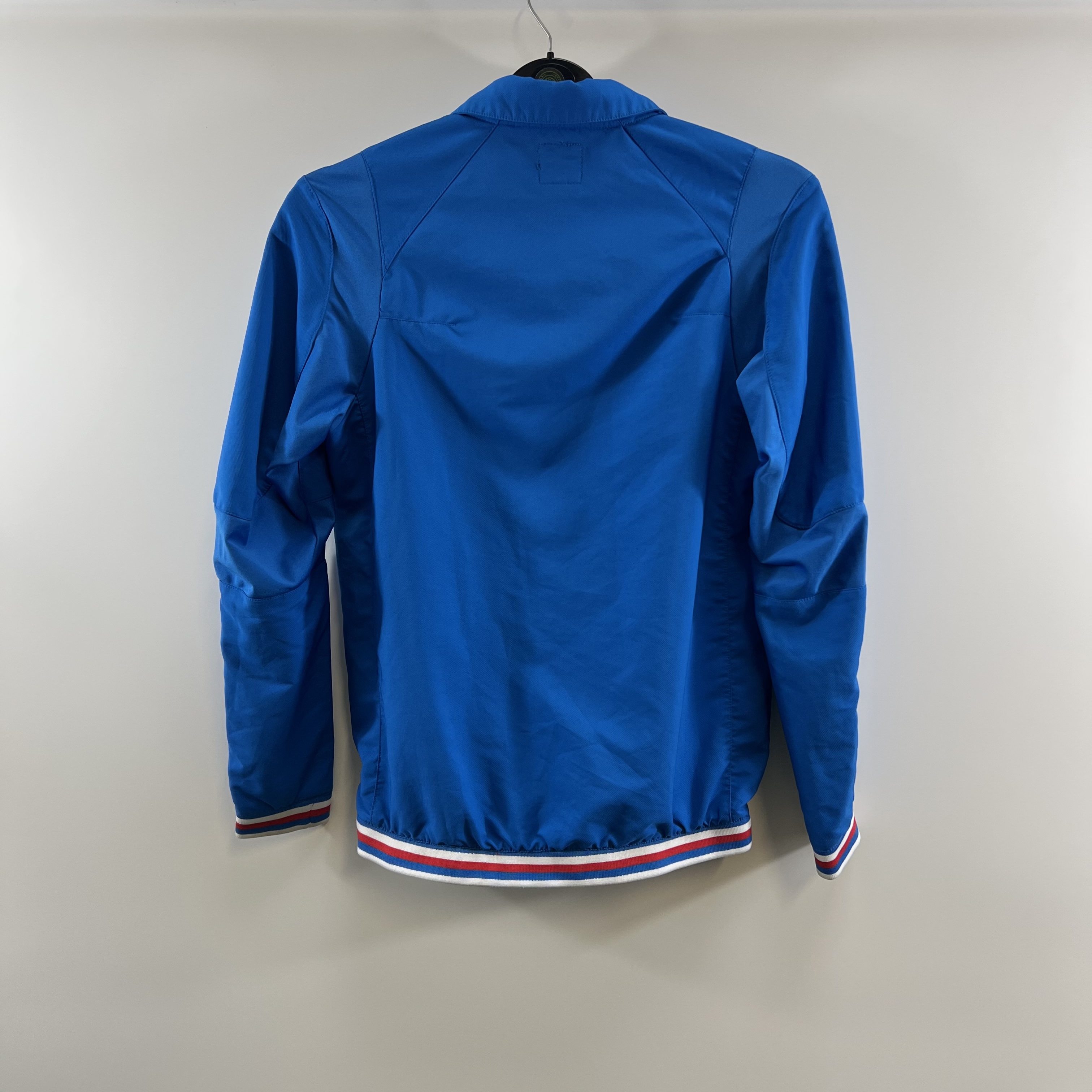 800619D9-DC62-4222-AC1A-38A2B56C68A7