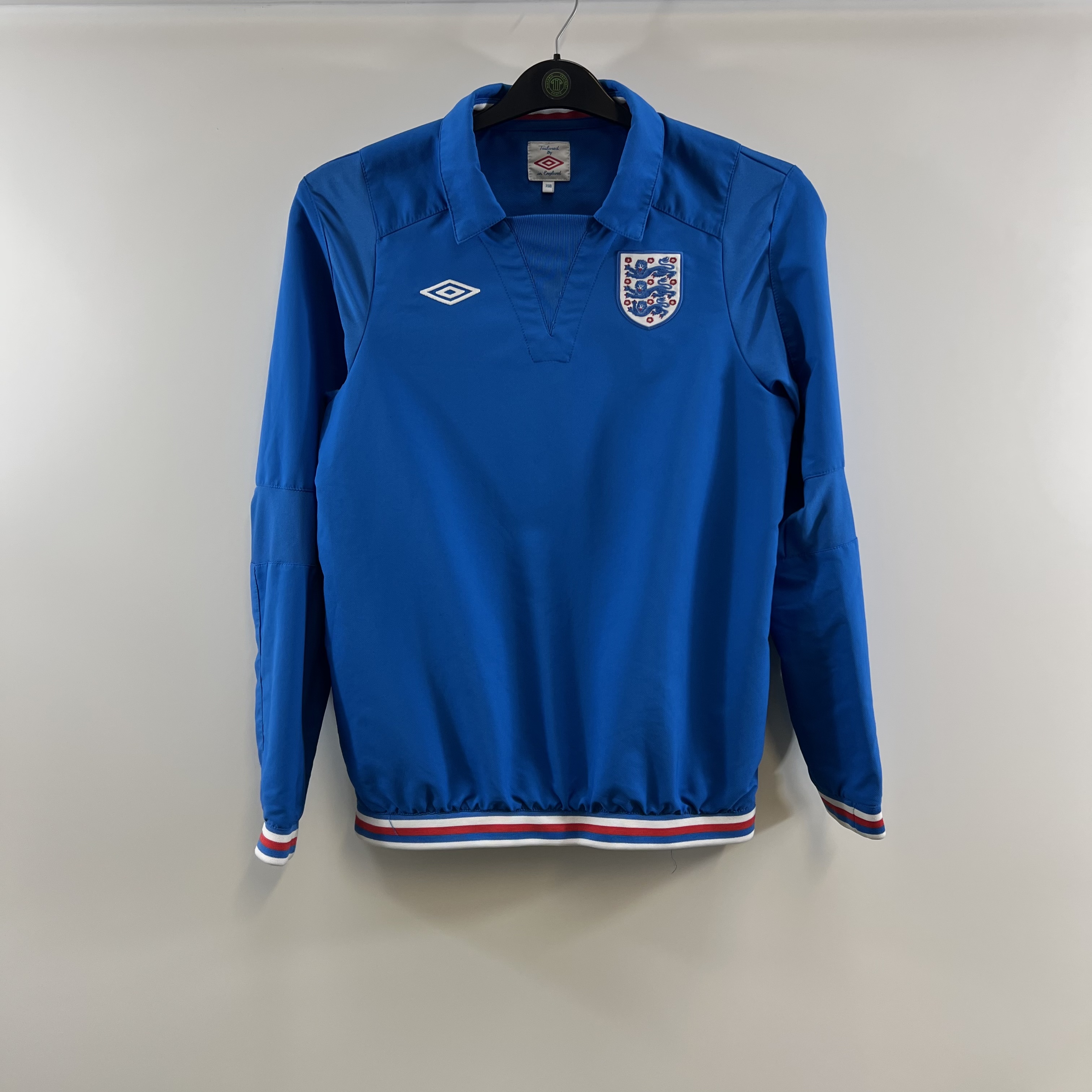 FB644E1A-A213-42CD-A039-291574D632AD