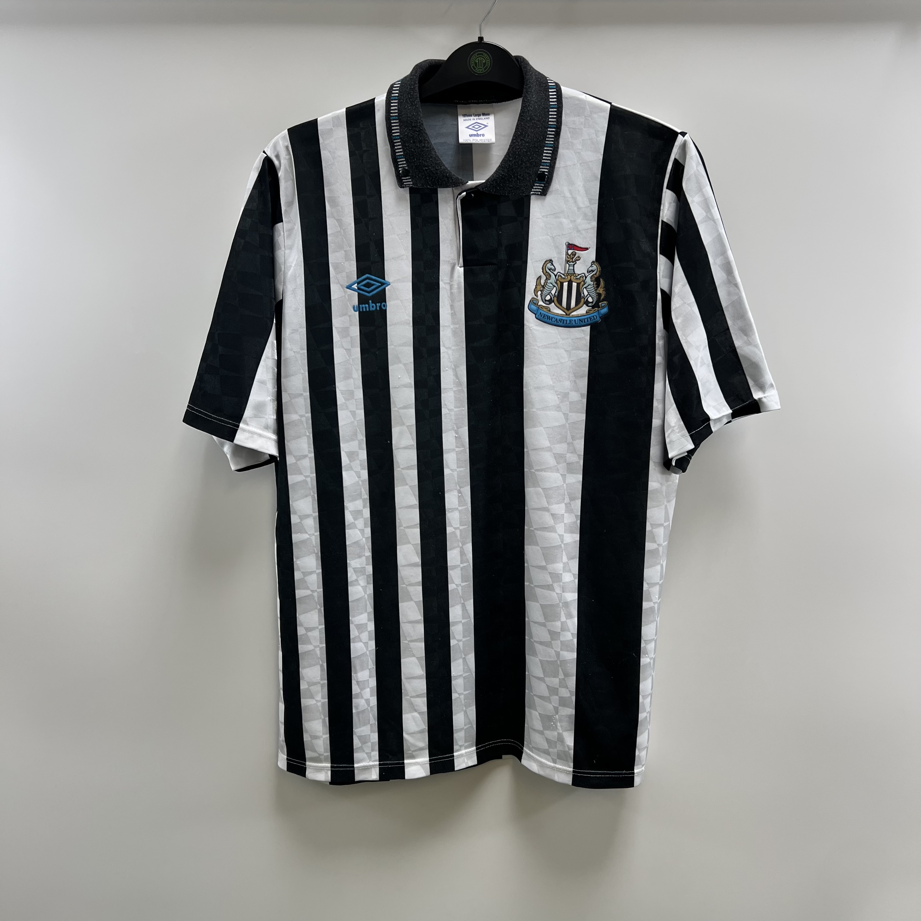 28C893BE-B05B-4EB5-86B4-CBF55777EB63