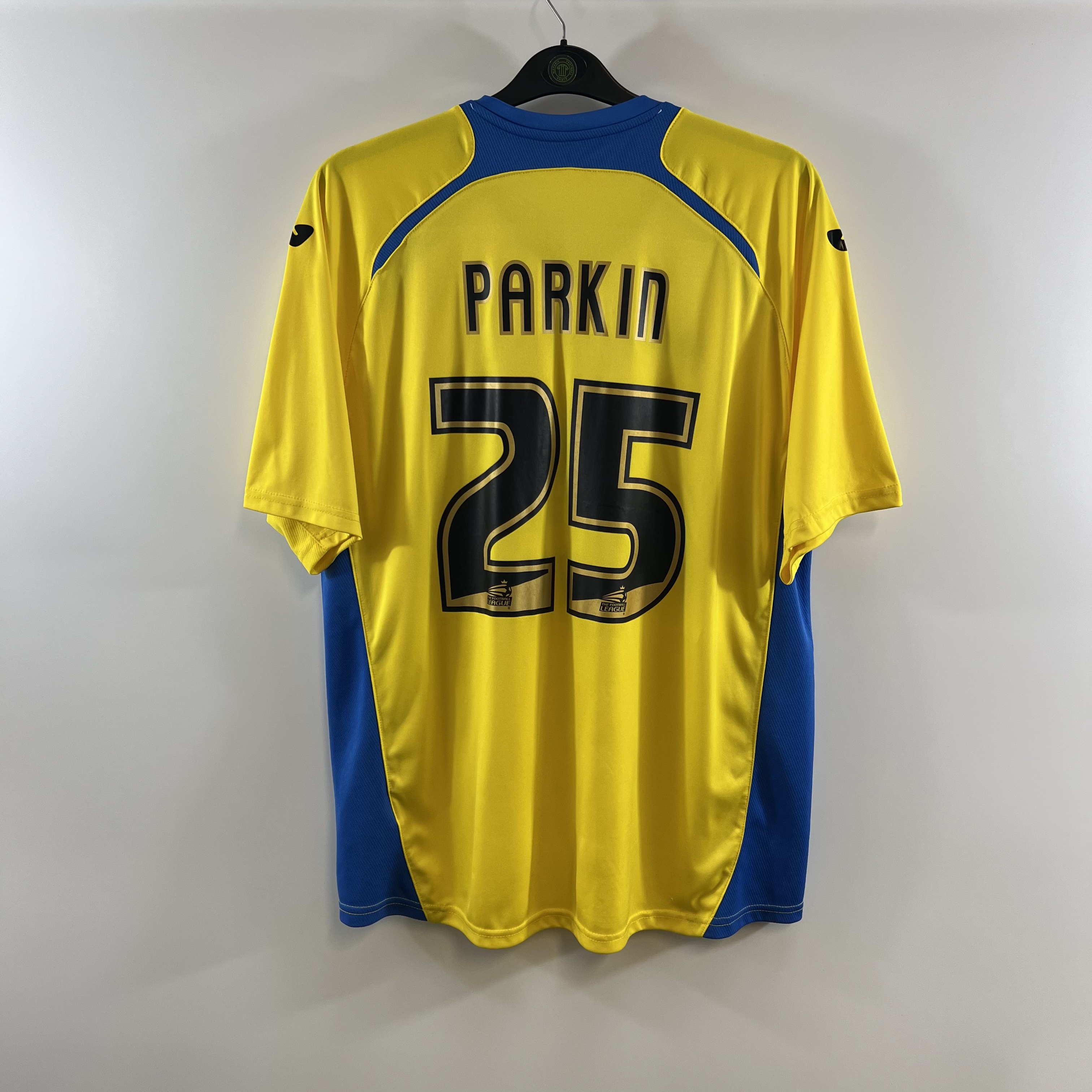 3BE040ED-99E9-4B03-9C4A-2FBE9AF72300