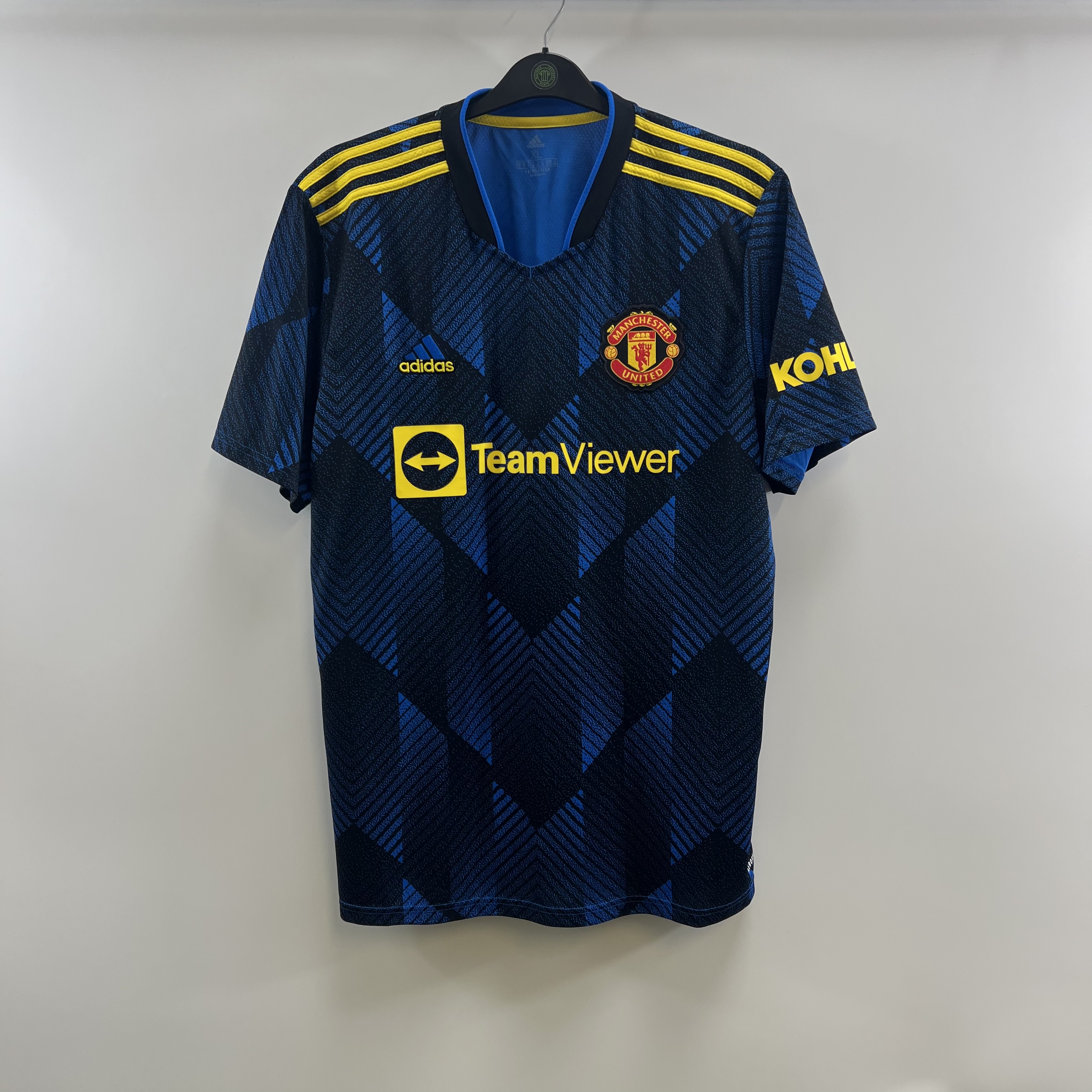 5AE56FF9-ECA1-48C6-9690-801970DF346A