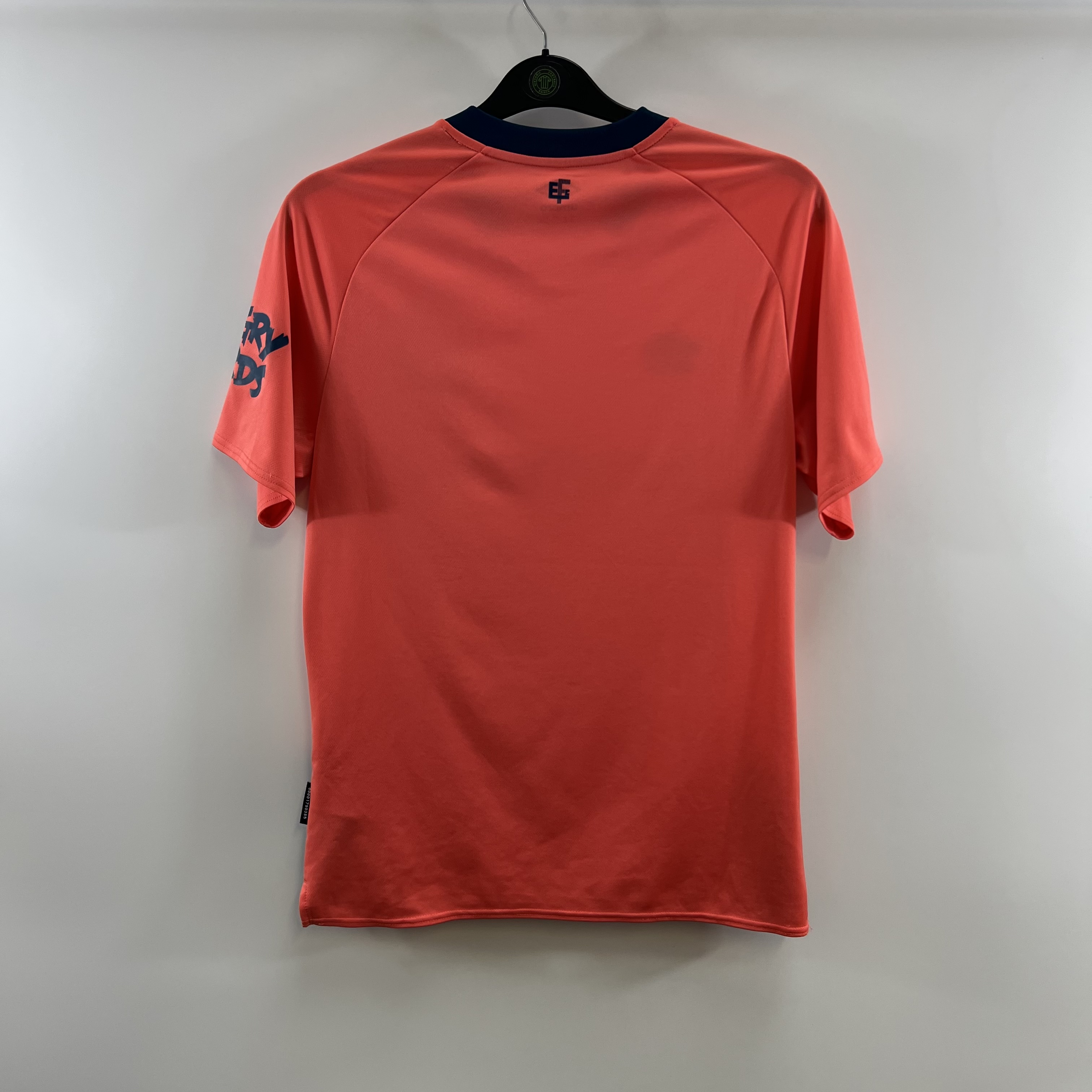 662C263C-6710-49F2-82DA-69A1A8EB1F91