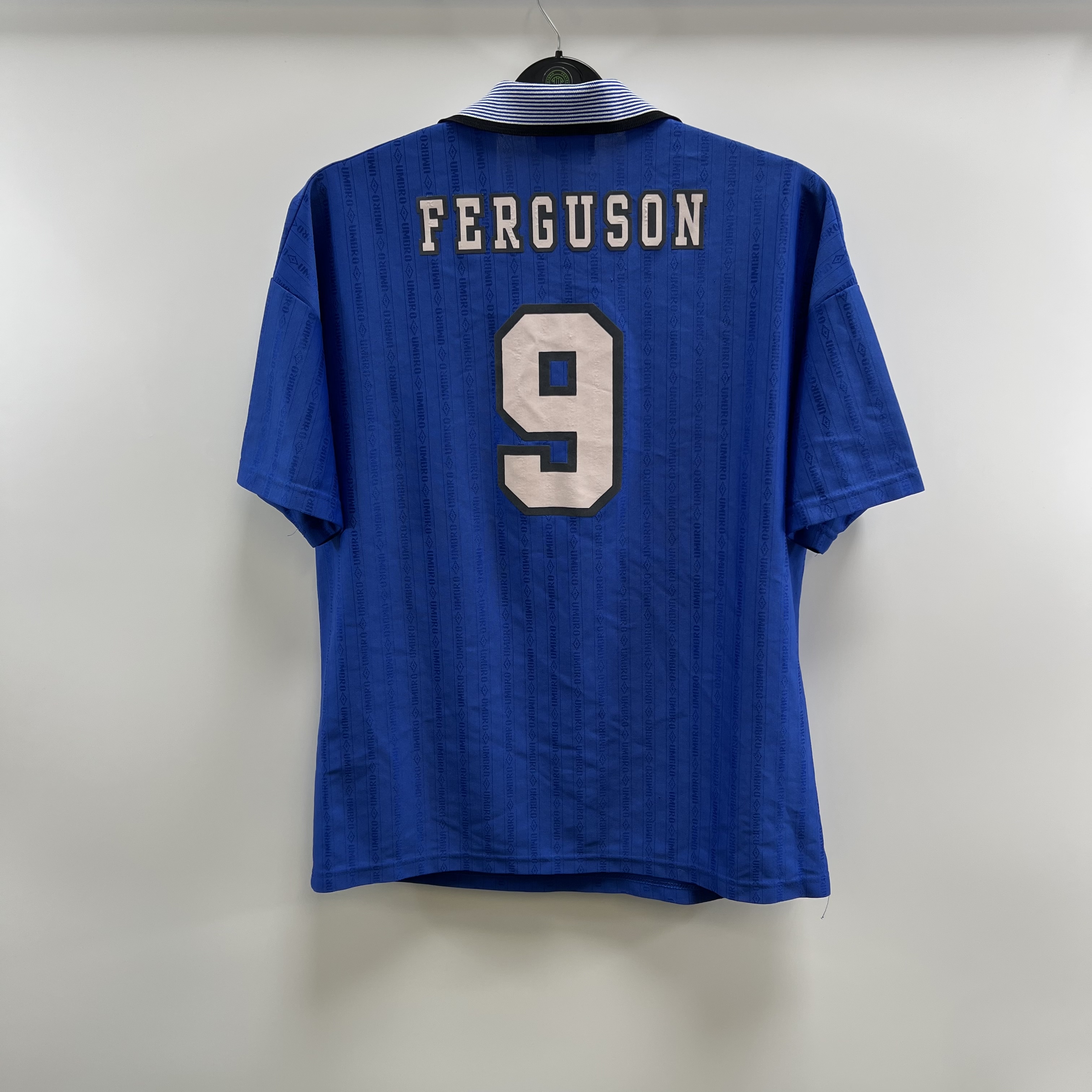 Everton Ferguson 9 Home Football Shirt 1995/97 Adults Large Umbro G269 ...