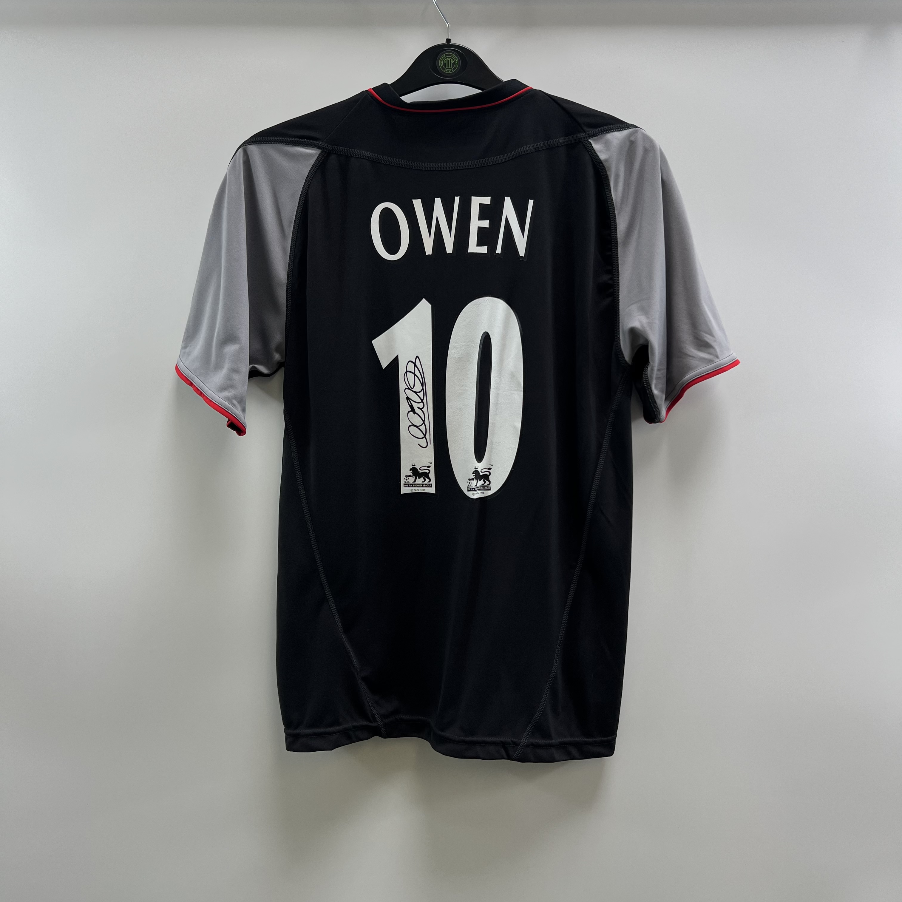 215D4BA5-663F-4784-8869-C832DE8C2177