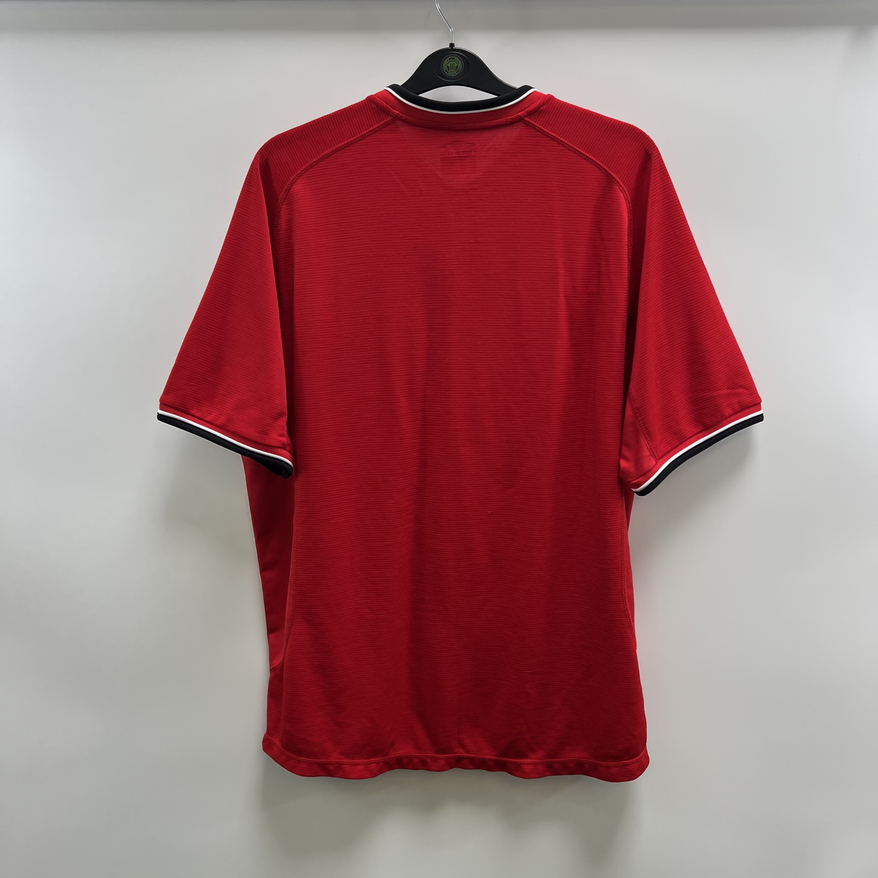 38EF9B94-EAA4-4503-95E3-5311C1D5D272