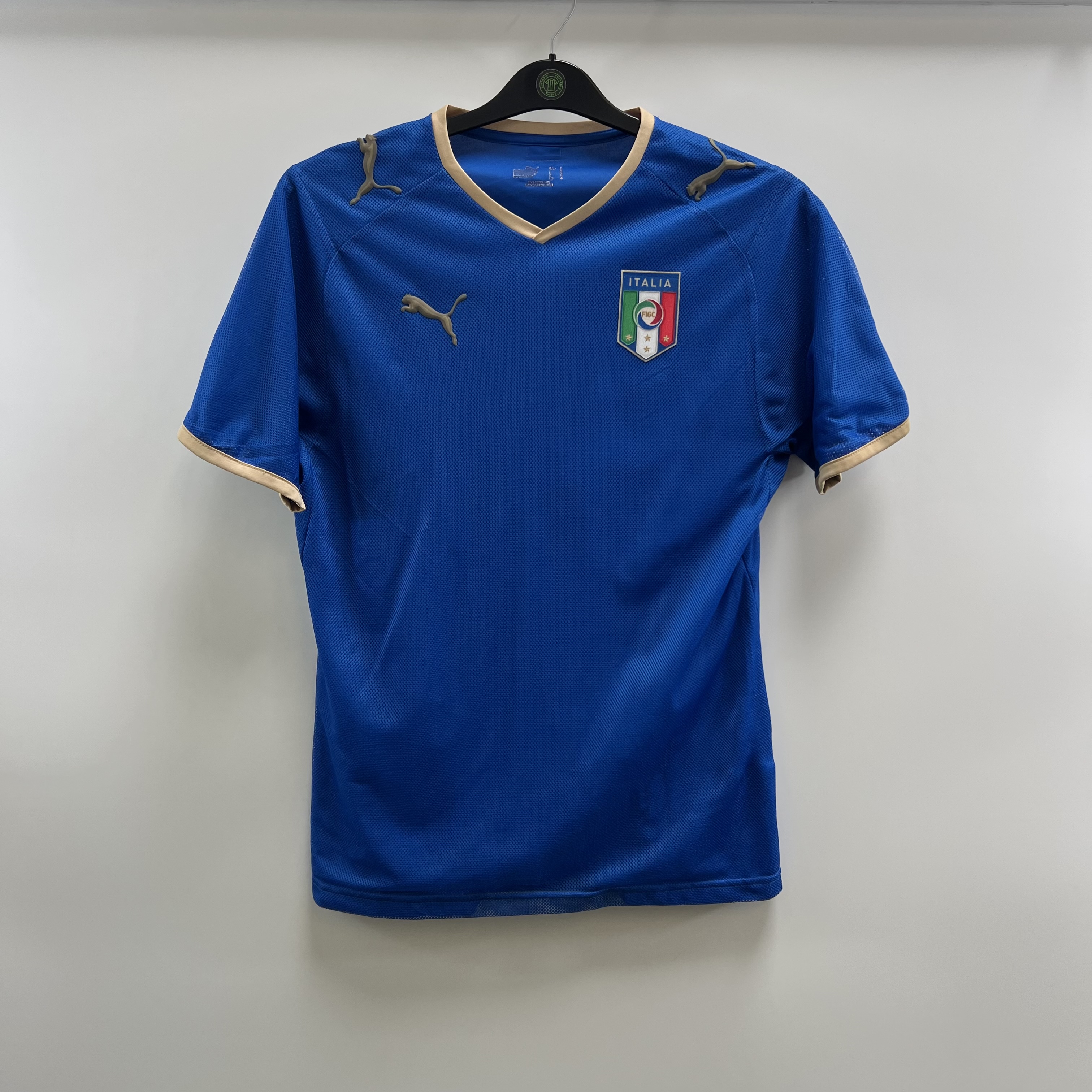 4C9DEA0B-37DF-4DE8-8701-B164F3BDEF02