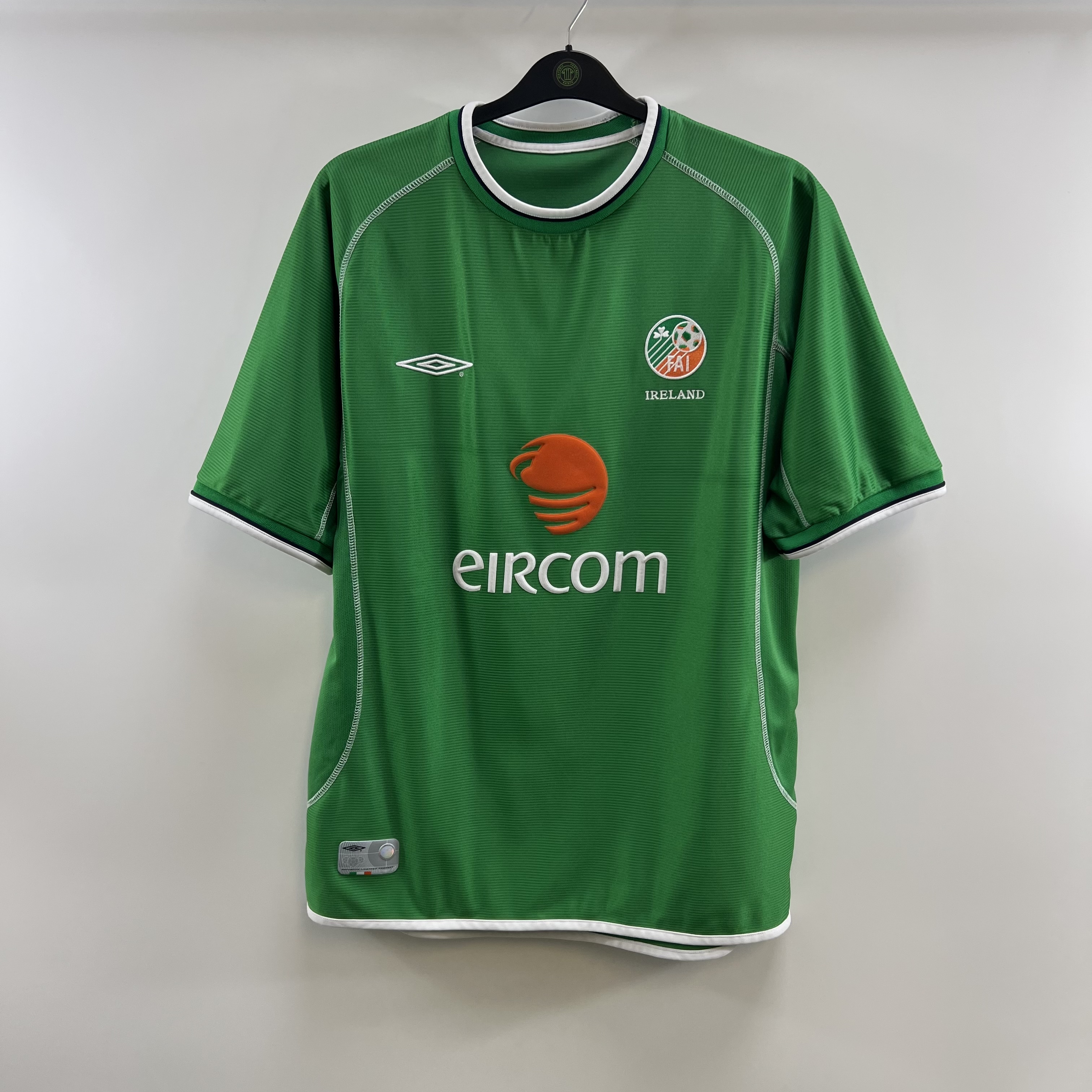 62F03E93-36D9-41C7-939E-3A7E48B69C67