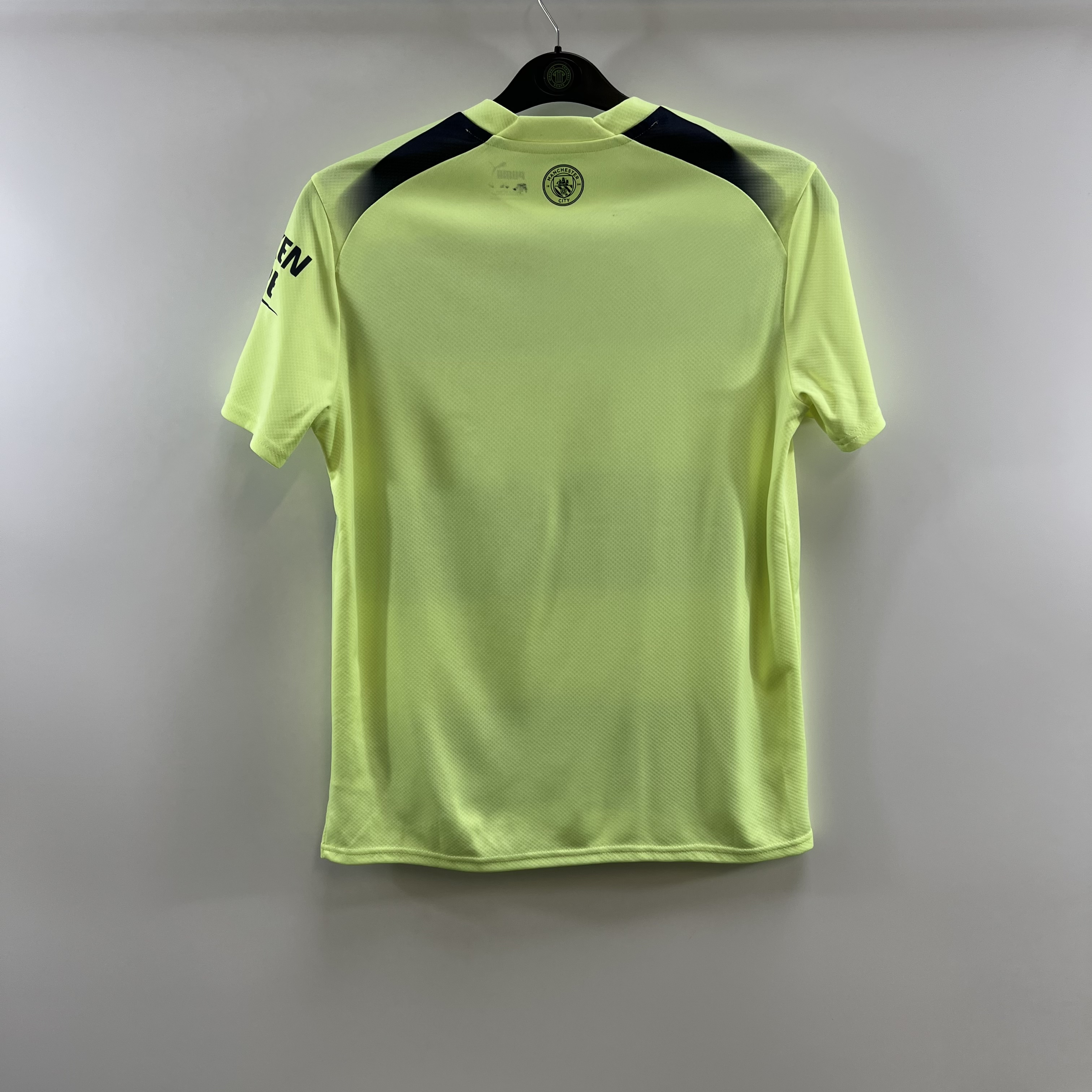 7EEC8D3F-F956-487F-843C-1F6A6898C08C