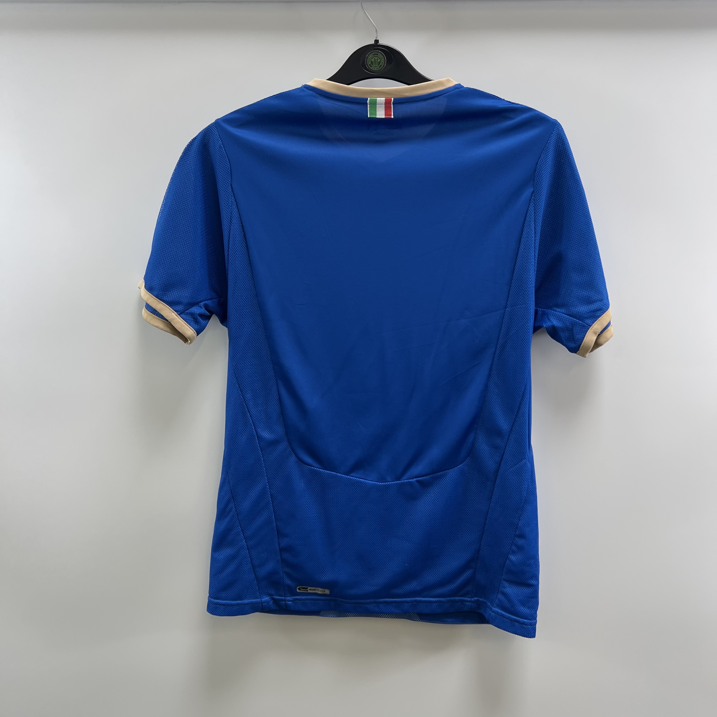 85036A4C-7AAF-4A8F-8FDC-C063E1E9BD19