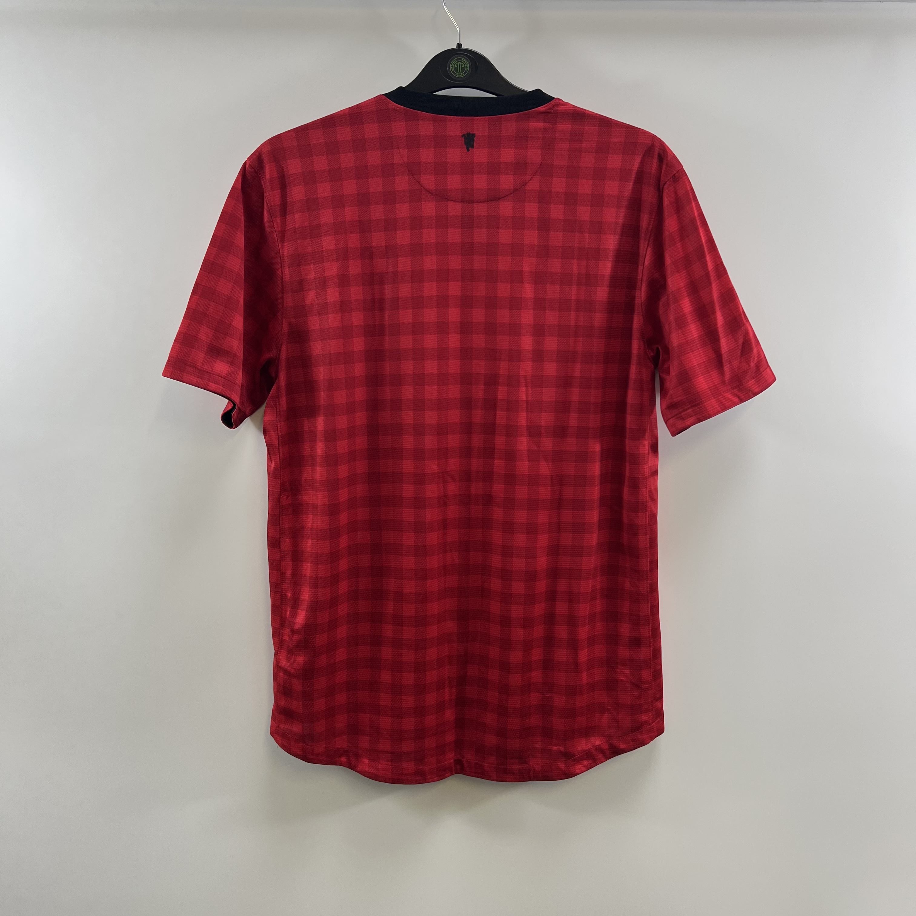 E7141606-6F8F-44C6-84AE-145717B84BC8