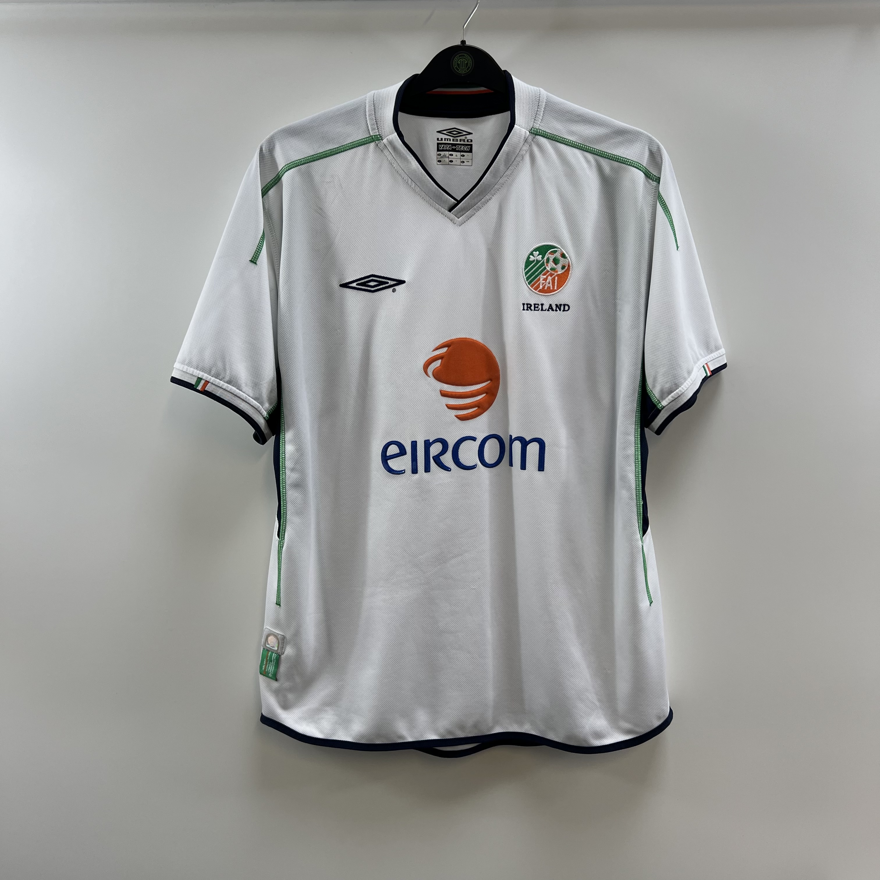 25589CC7-46FA-4C7E-9E1C-8E472DEA32DB