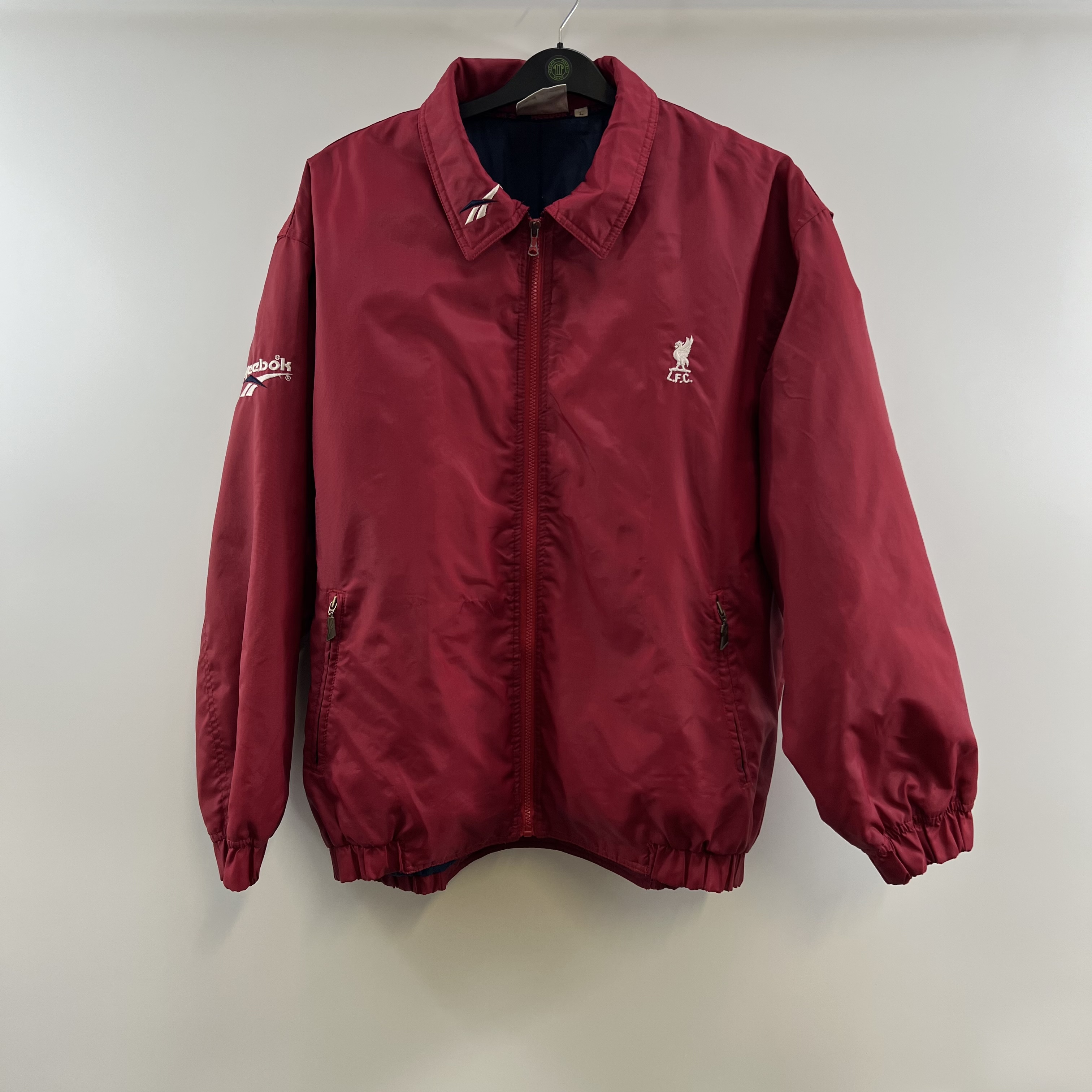 606977F0-BC8B-4B83-BAB4-236024BC716D