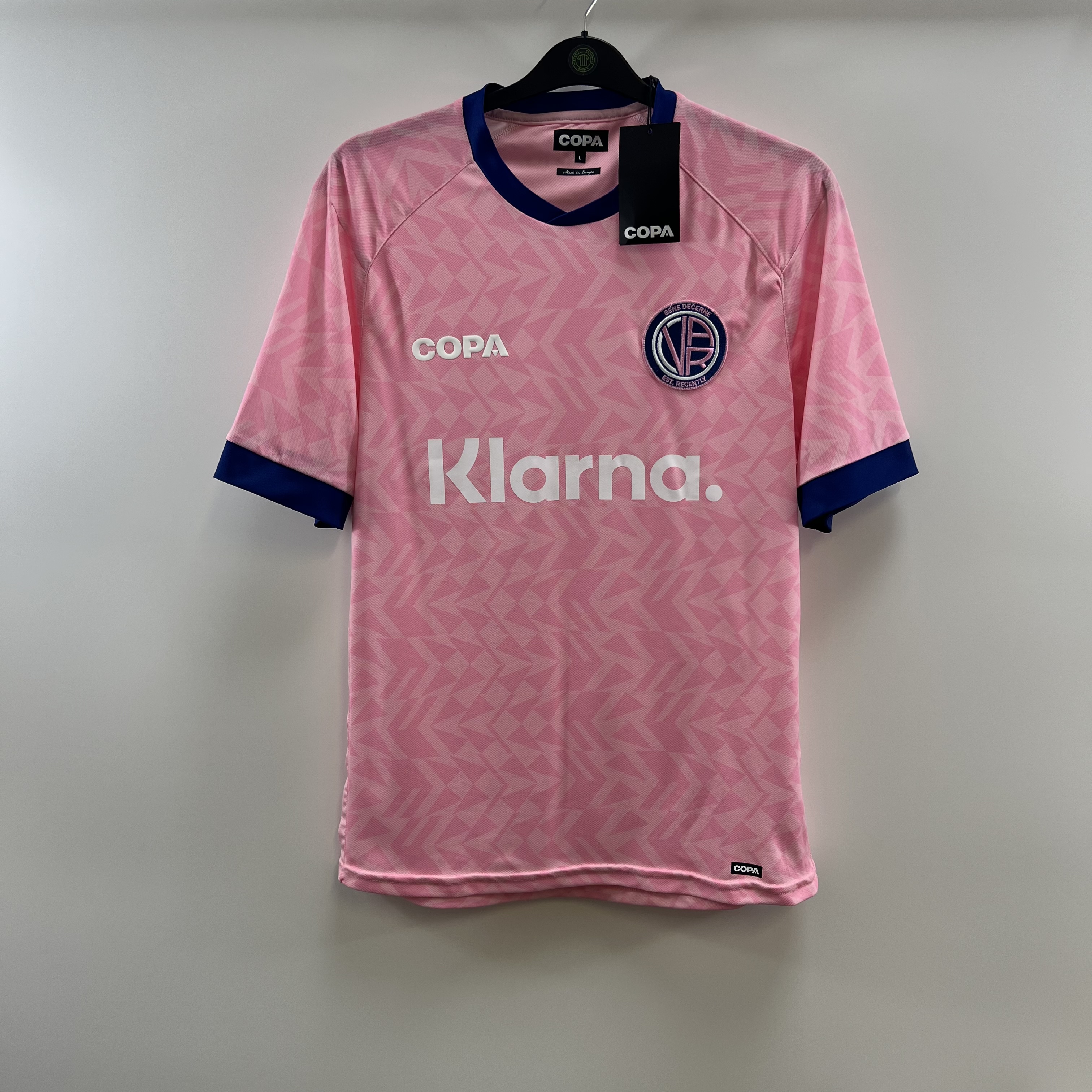 E964F8AF-6D01-4A03-BBDA-A51BC2D96457